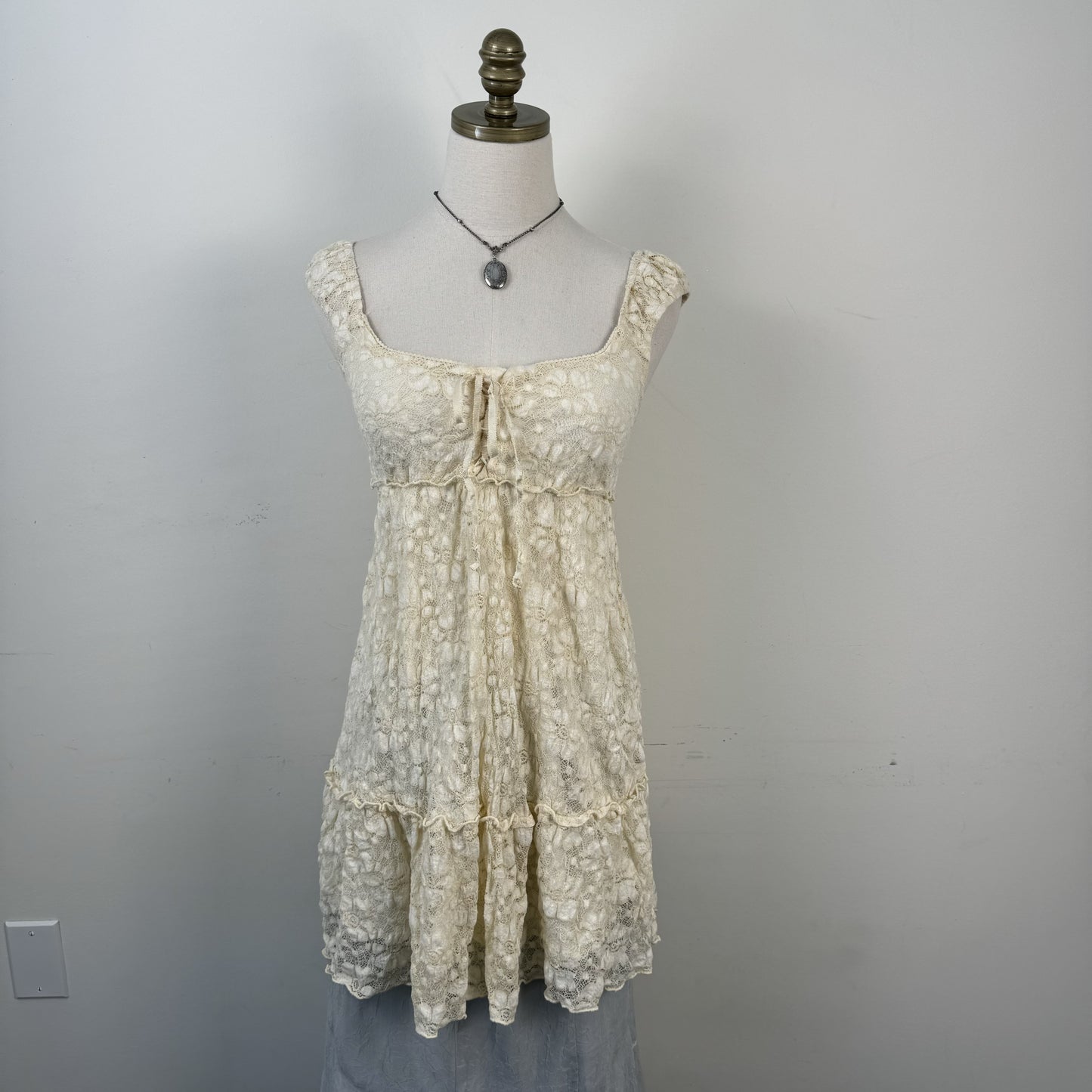Cream Tiered Babydoll Mini Dress – view 3