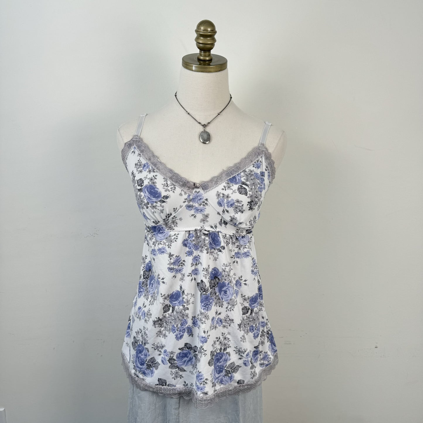 White Floral Lace Babydoll Top – view 1