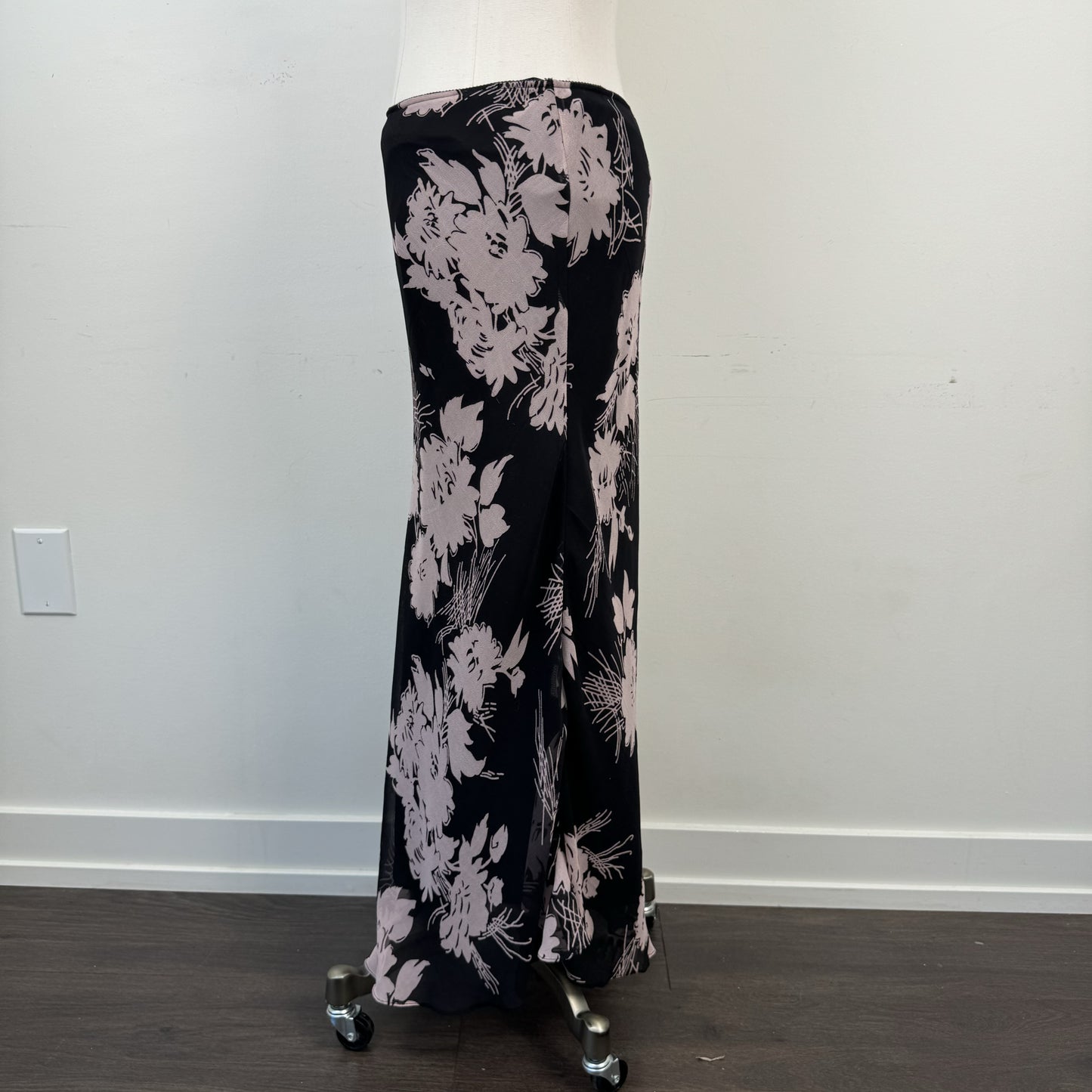 Vintage Floral Mesh Maxi Skirt – view 3