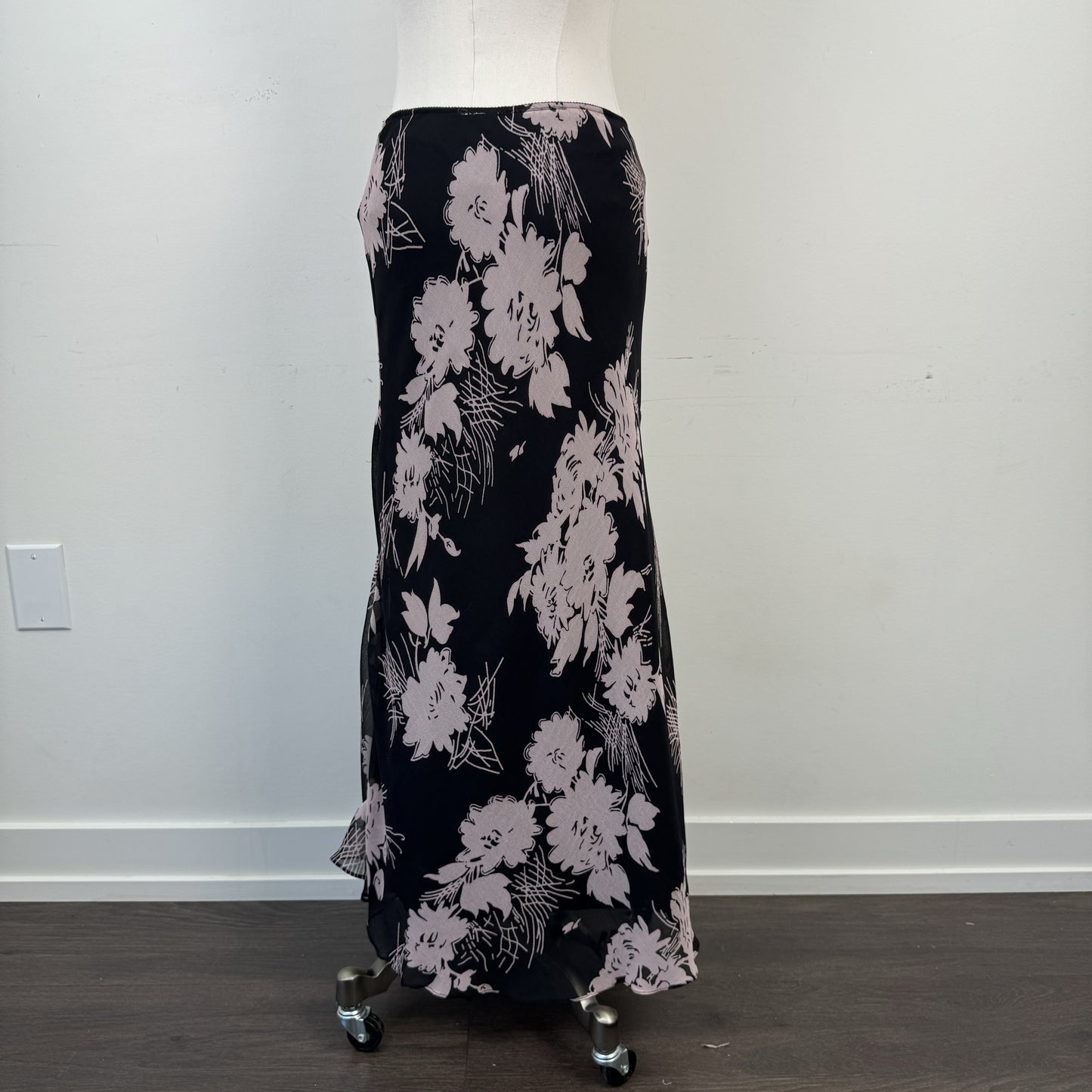 Vintage Floral Mesh Maxi Skirt – view 4