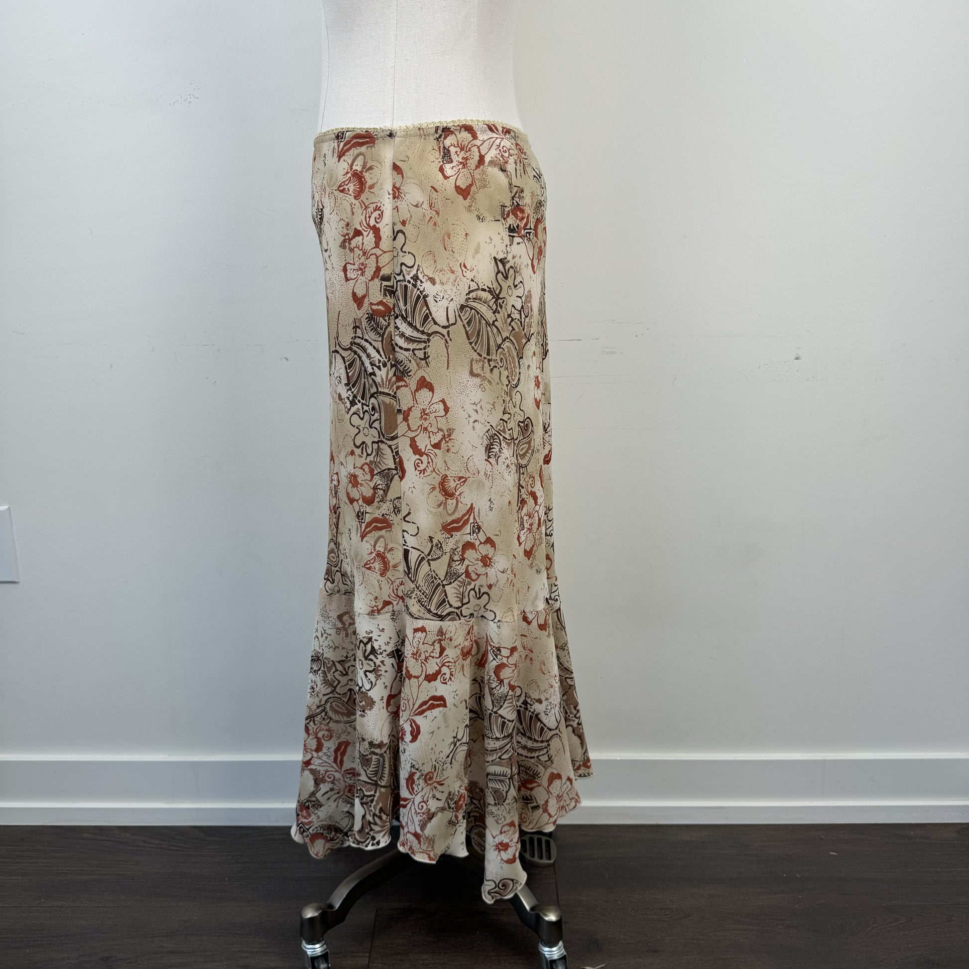 Vintage Floral Mesh Ruffled Midi Skirt – view 3
