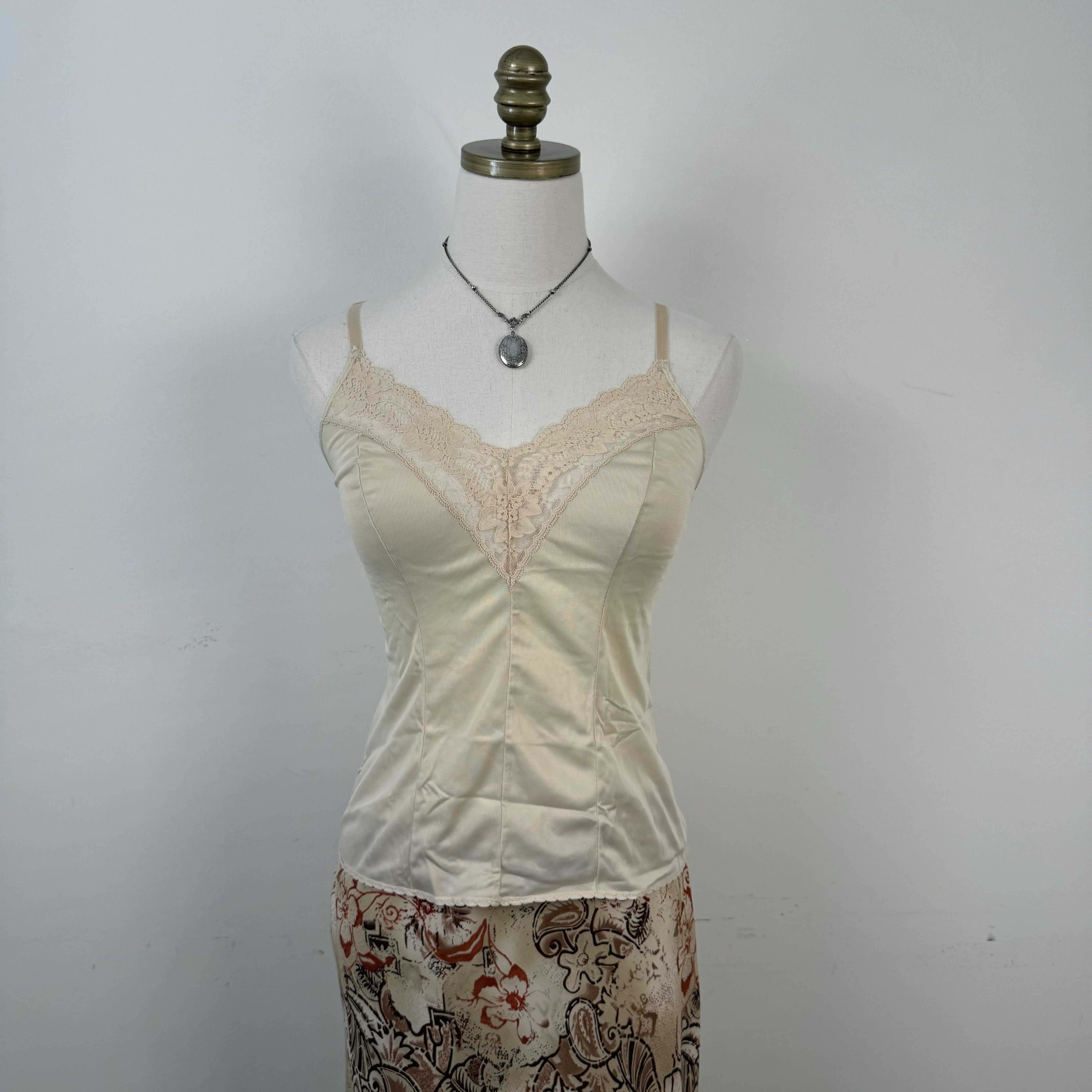 Tops – Transcend Vintage