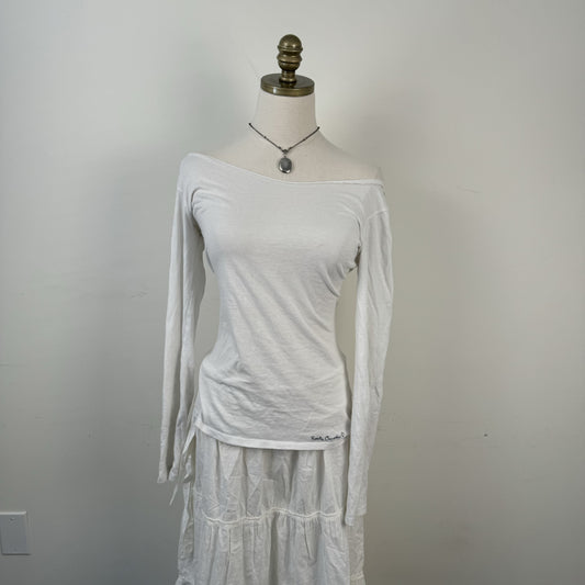 Roots White Off Shoulder Raw Hem Long Sleeve Top – view 1
