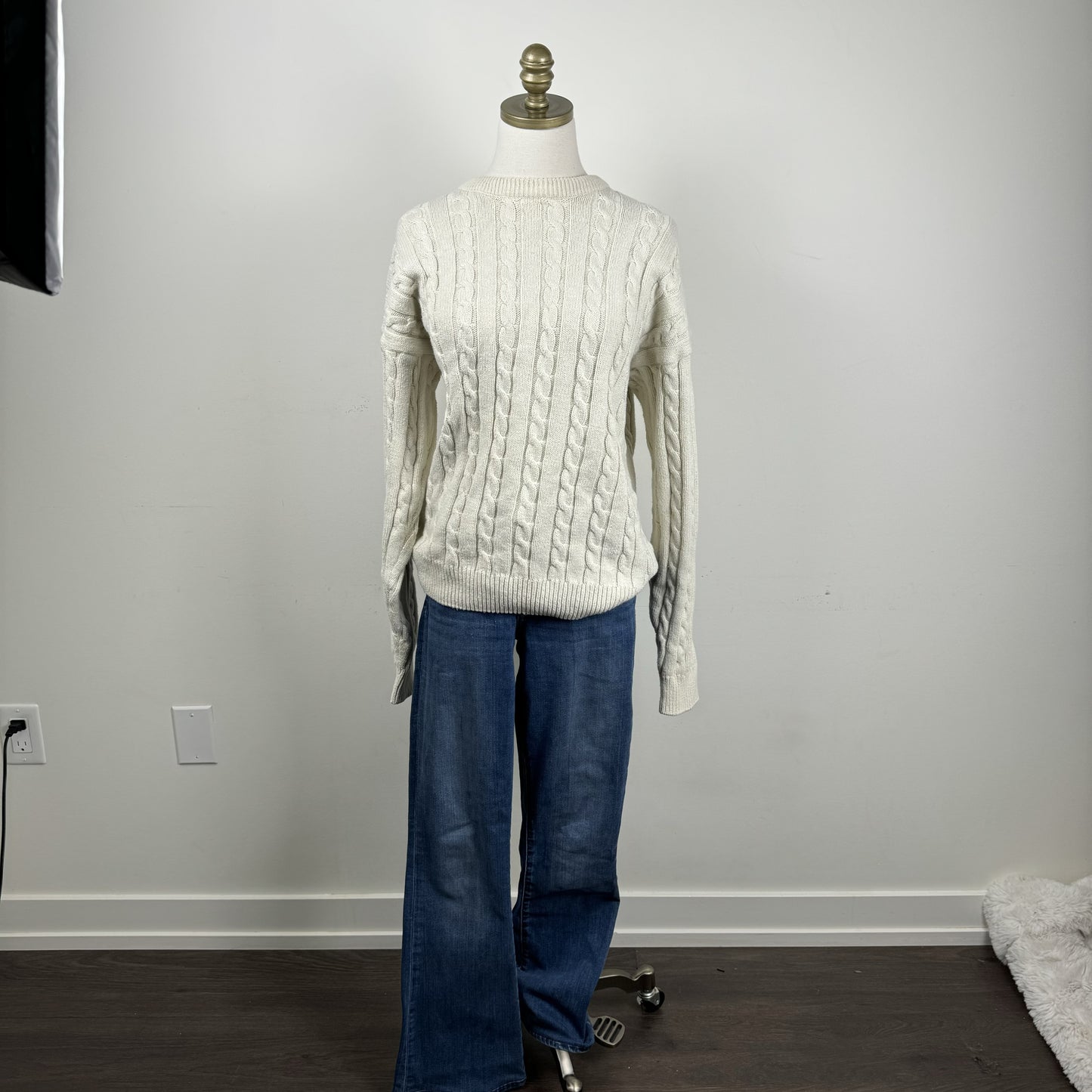 Rory Cream Cableknit Sweater – view 4