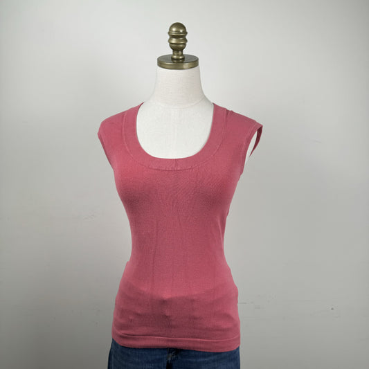 Coral Sweater Vest – view 1