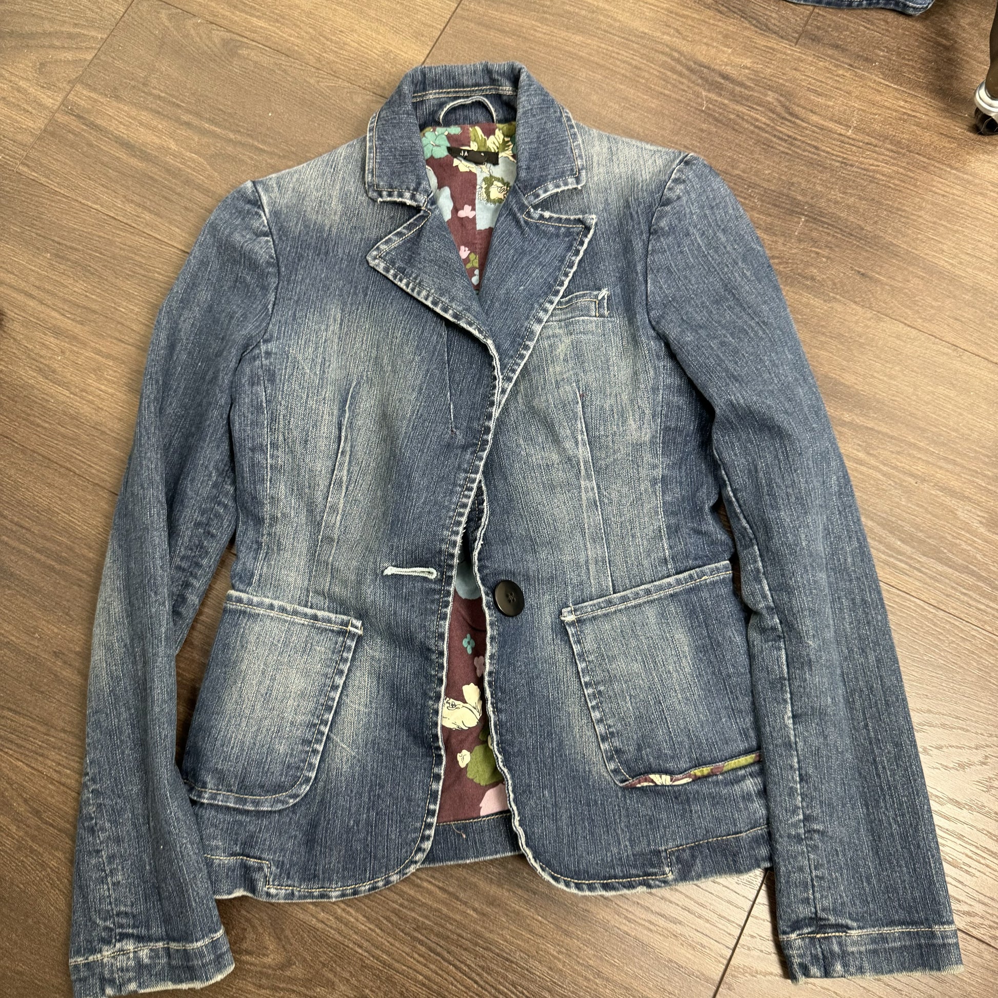 Vintage Fitted Denim Blazer Jacket – view 2