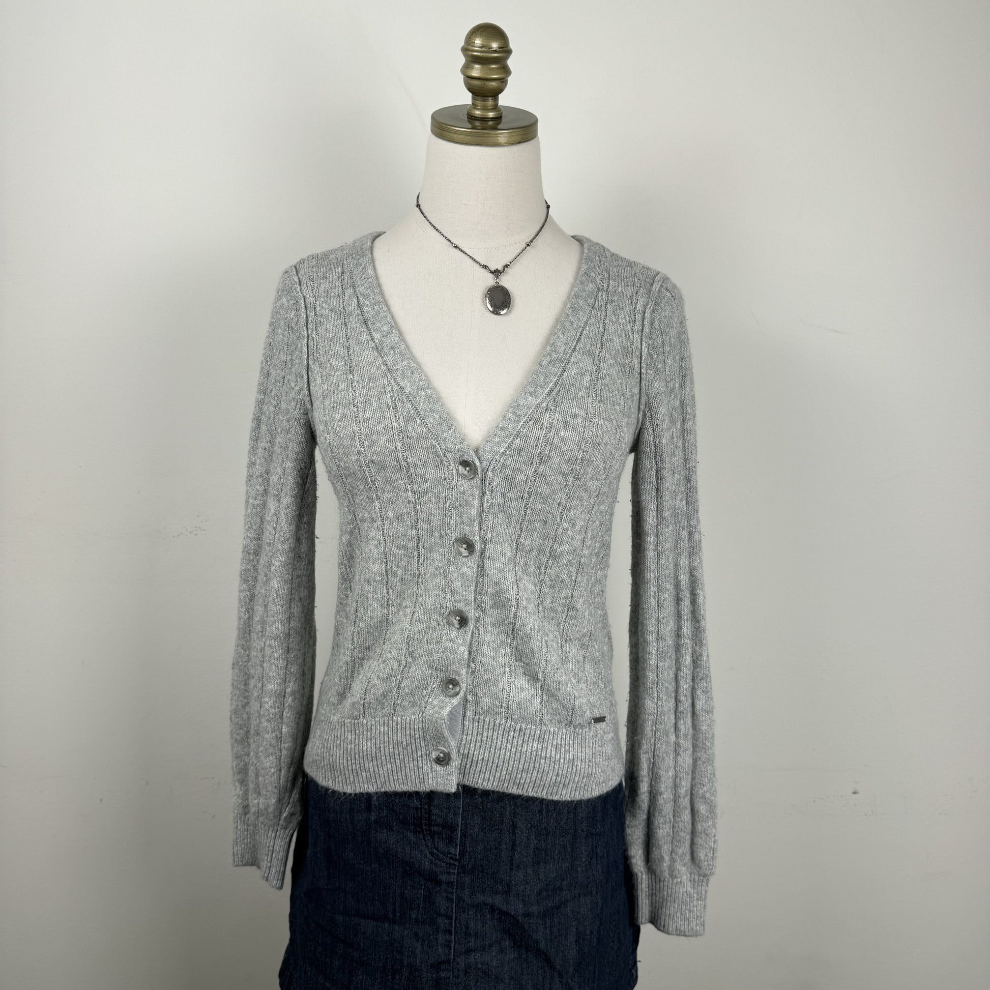 Abercrombie Light Grey Button Up Cardigan – view 6