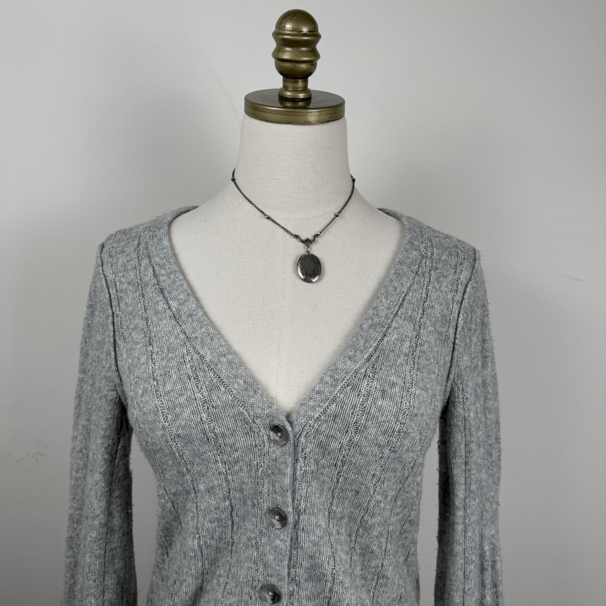 Abercrombie Light Grey Button Up Cardigan – view 7