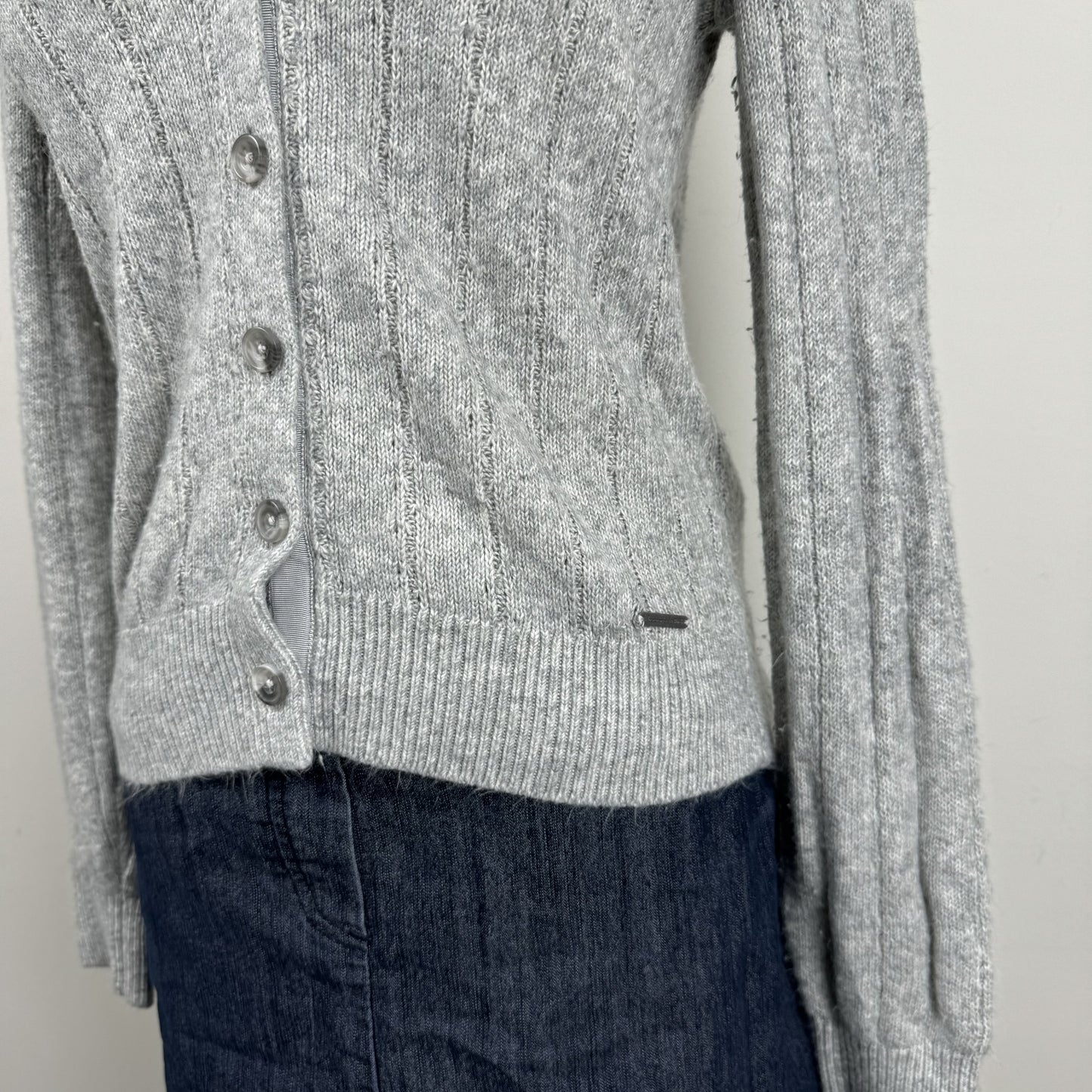 Abercrombie Light Grey Button Up Cardigan – view 8