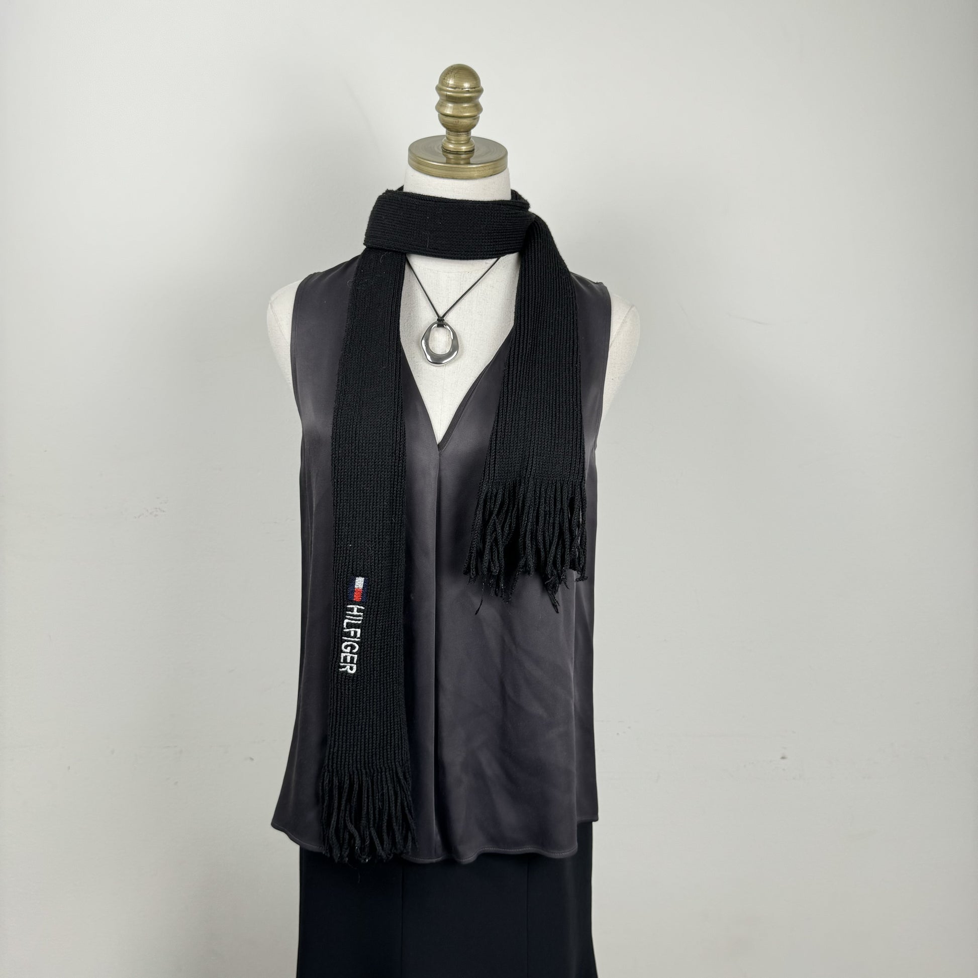 Tommy Black Skinny Scarf – view 4
