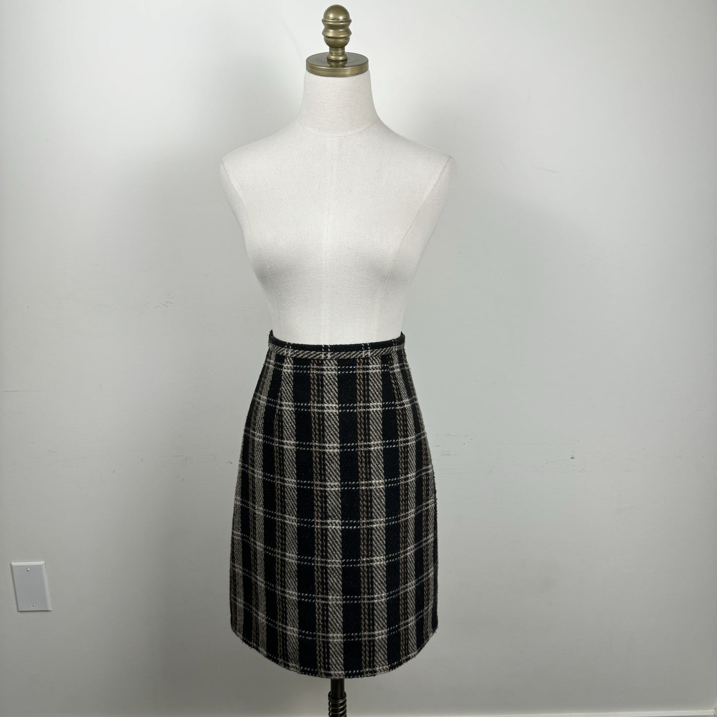 Tweed Plaid Midi Skirt – view 4