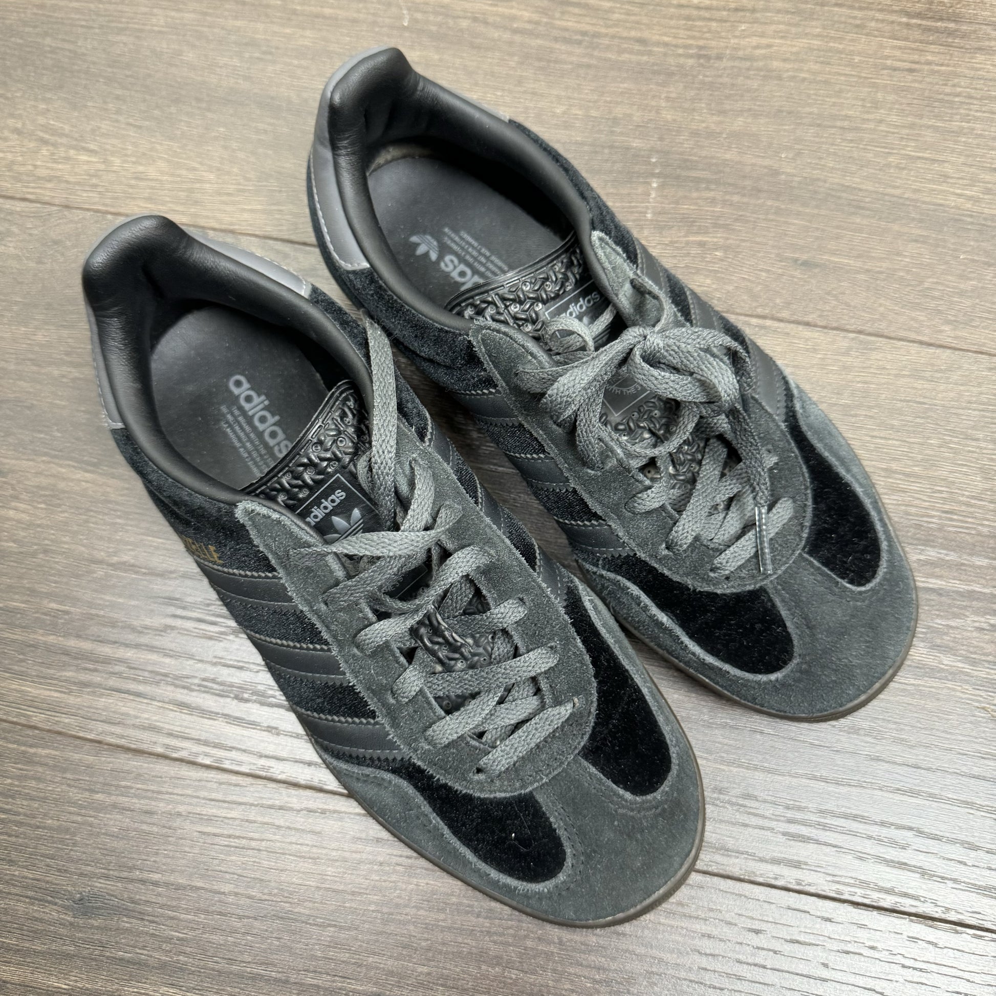 Adidas Gazelle Sneakers (US 6) – view 6