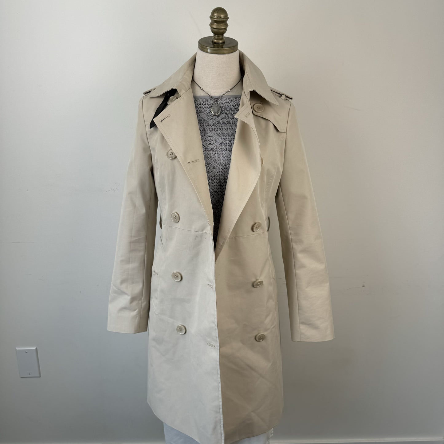 Danier Beige Leather Trim Trench Coat – view 3