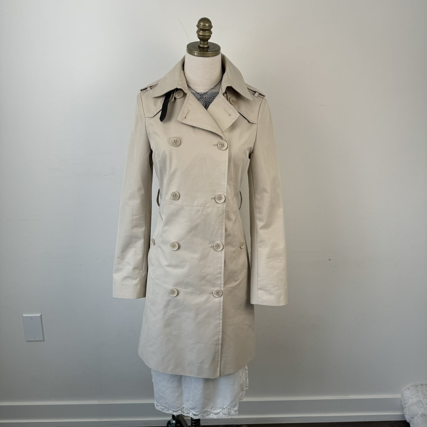 Danier Beige Leather Trim Trench Coat – view 4