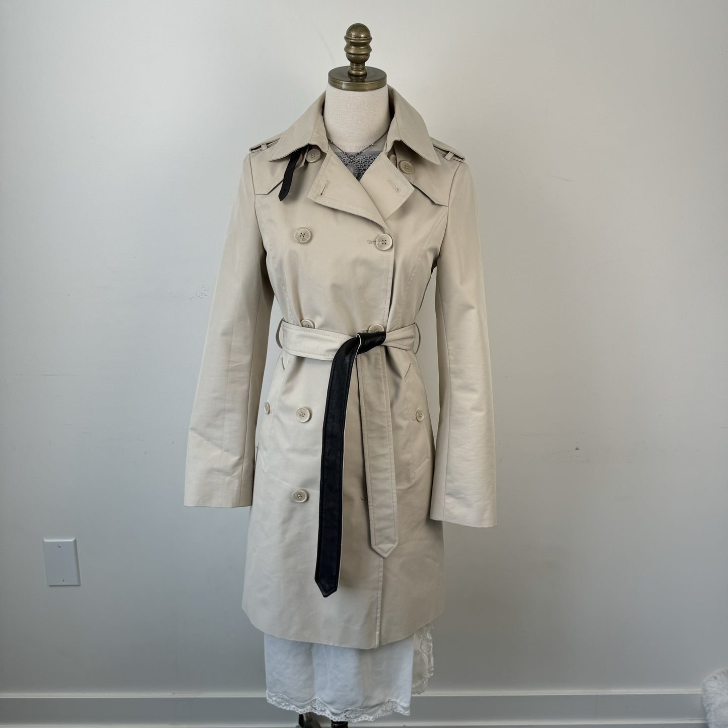Danier Beige Leather Trim Trench Coat – view 5
