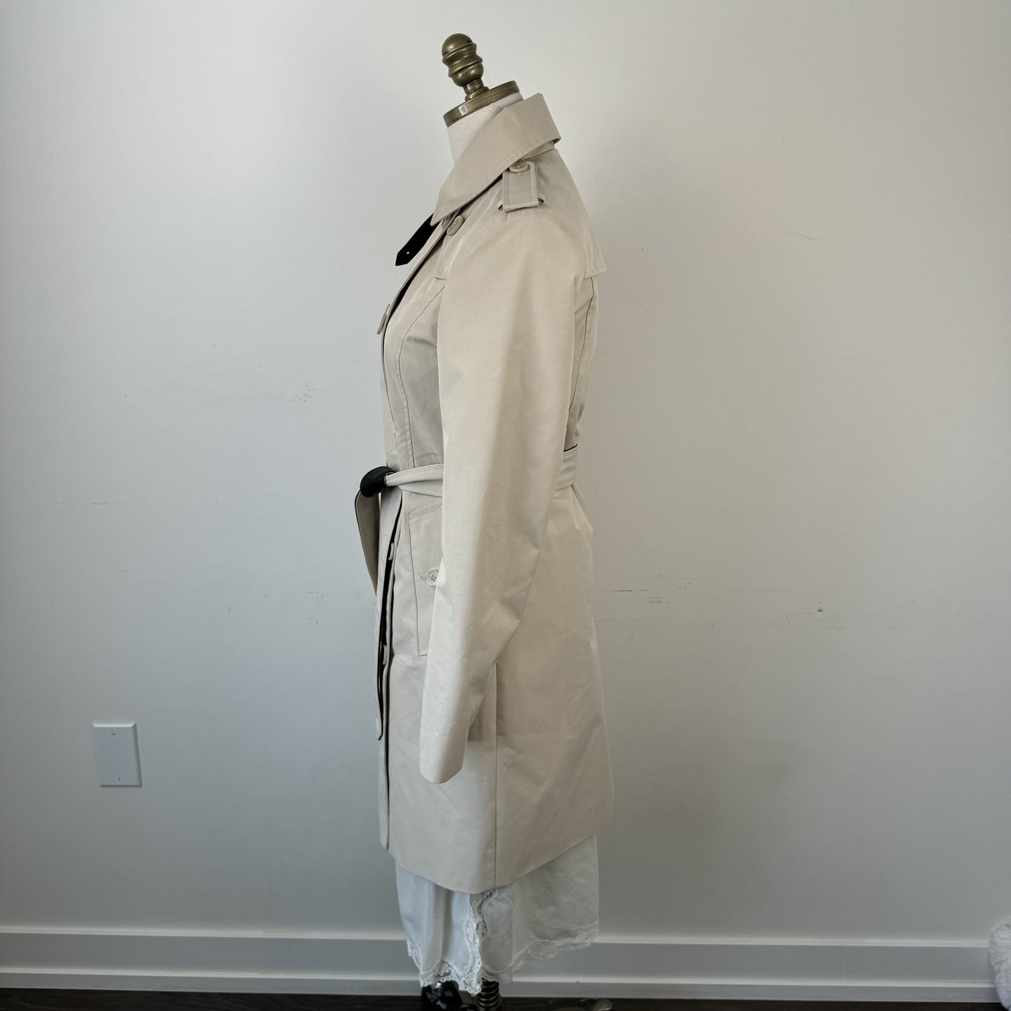 Danier Beige Leather Trim Trench Coat – view 8