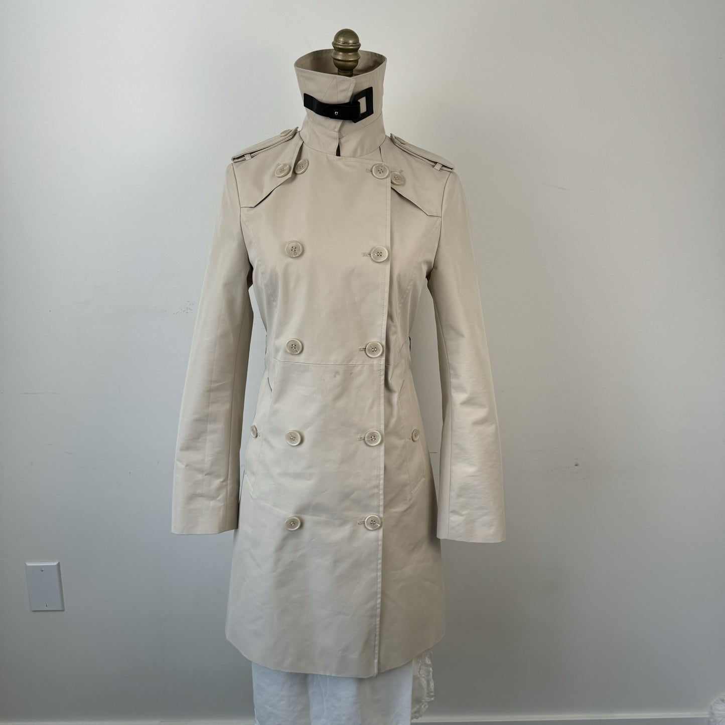 Danier Beige Leather Trim Trench Coat – view 10