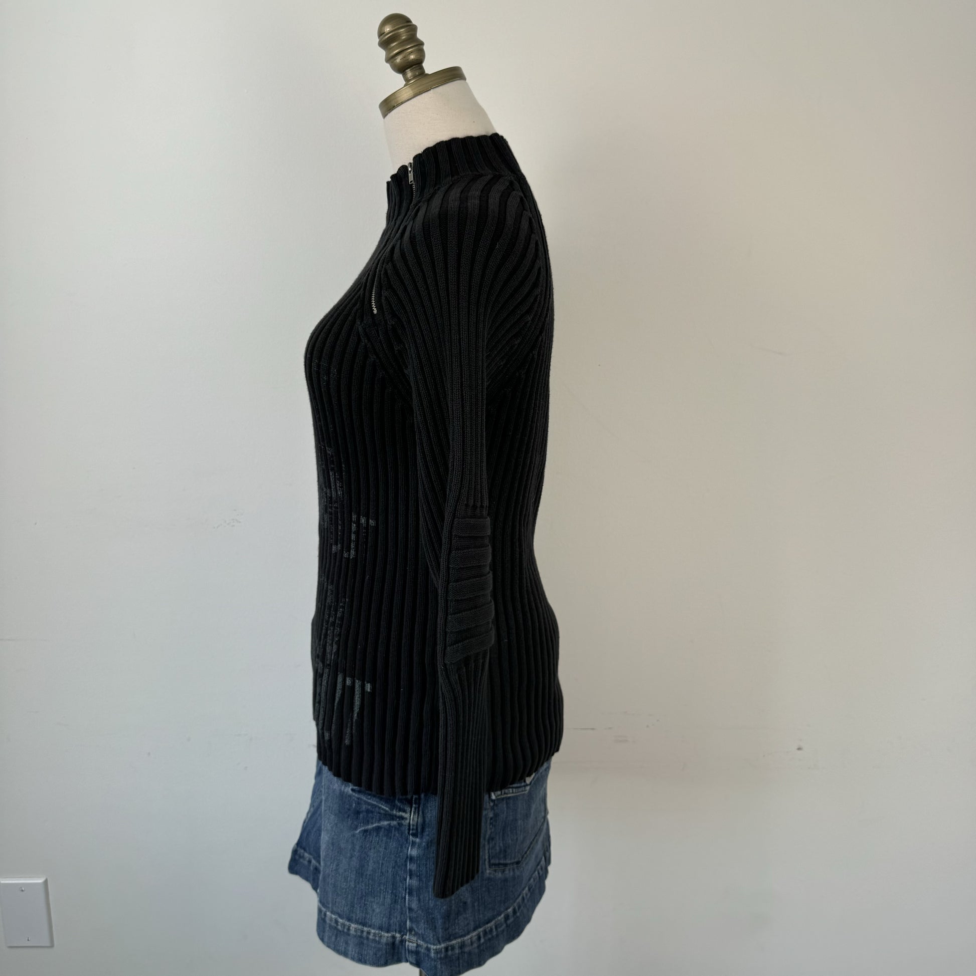 Y2K Black Grunge Turtleneck Sweater – view 6