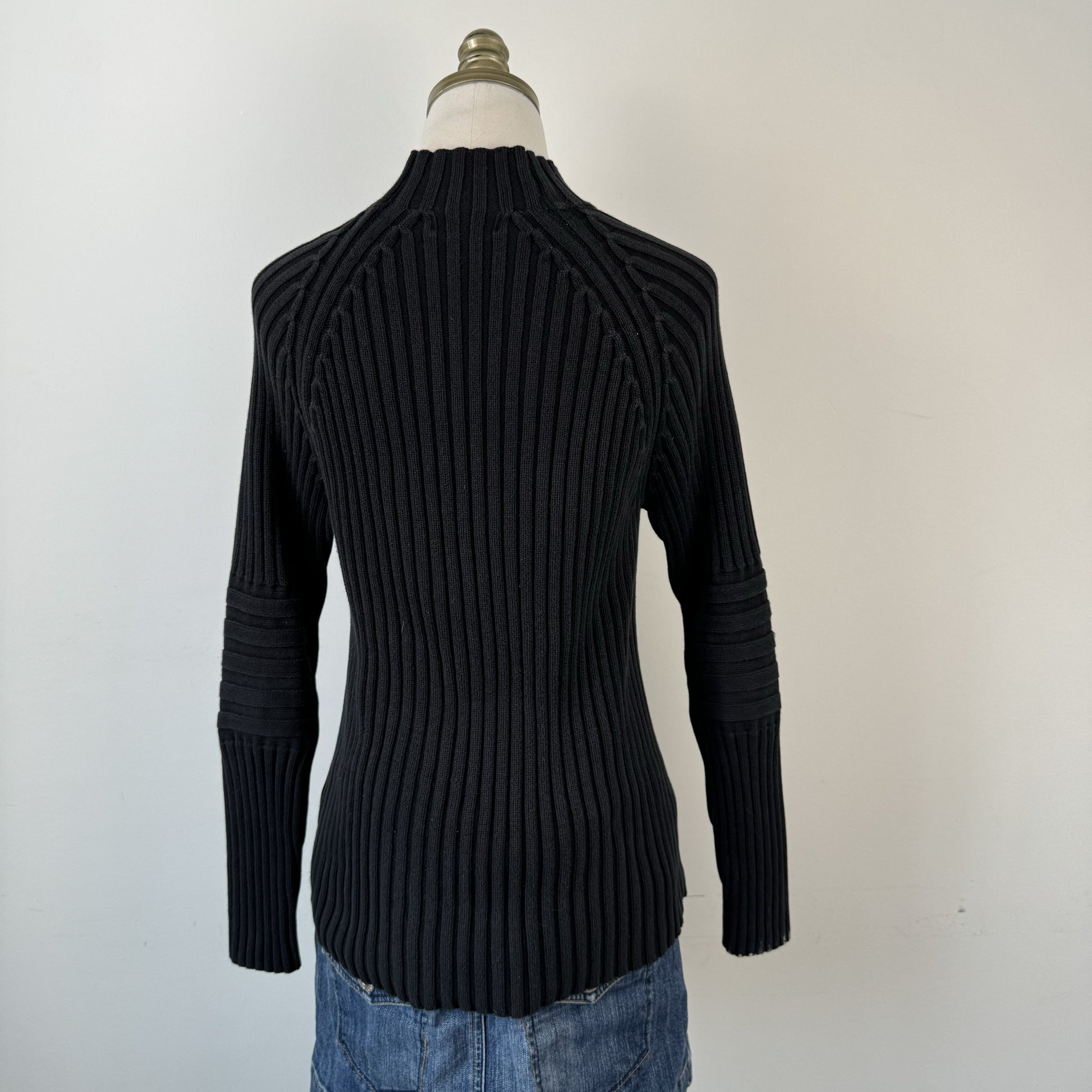 Y2K Black Grunge Turtleneck Sweater – view 7
