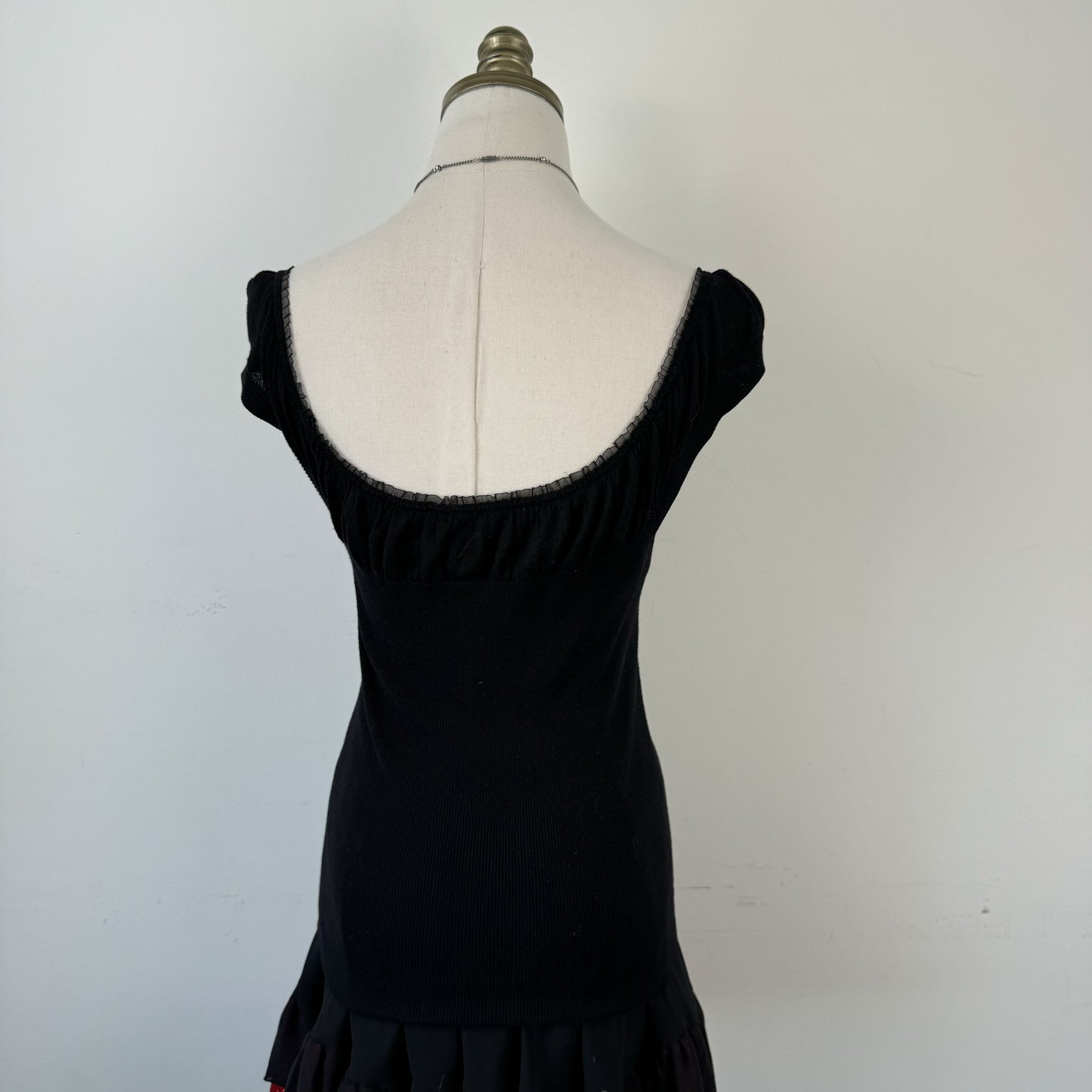 Black Mesh Trim Sweetheart Knit Top – view 6