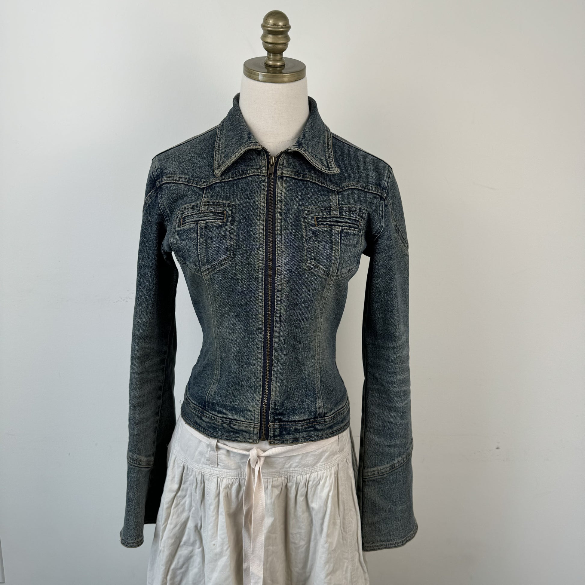 Y2K Faded Denim Jacket – view 2