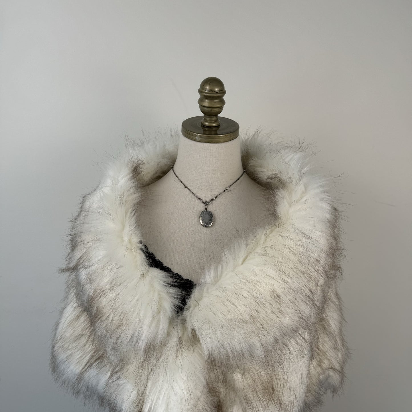 White Faux Fur Shawl with Clasp – view 5