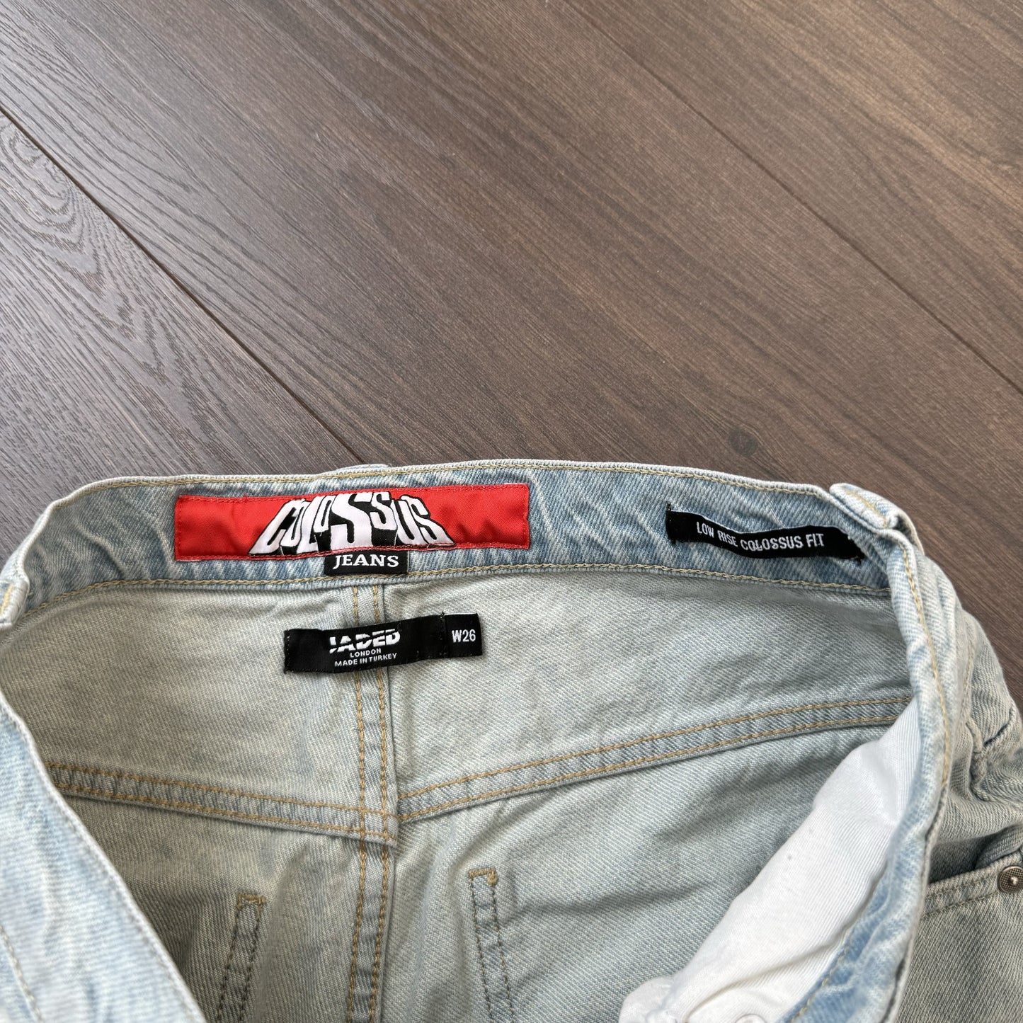 Faded Low Rise Baggy Jeans – view 9
