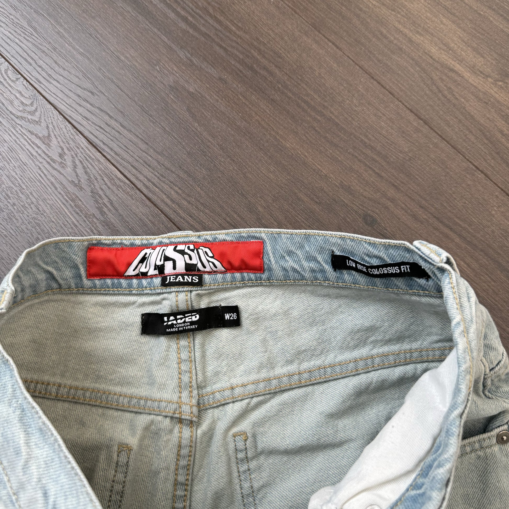 Faded Low Rise Baggy Jeans – view 9