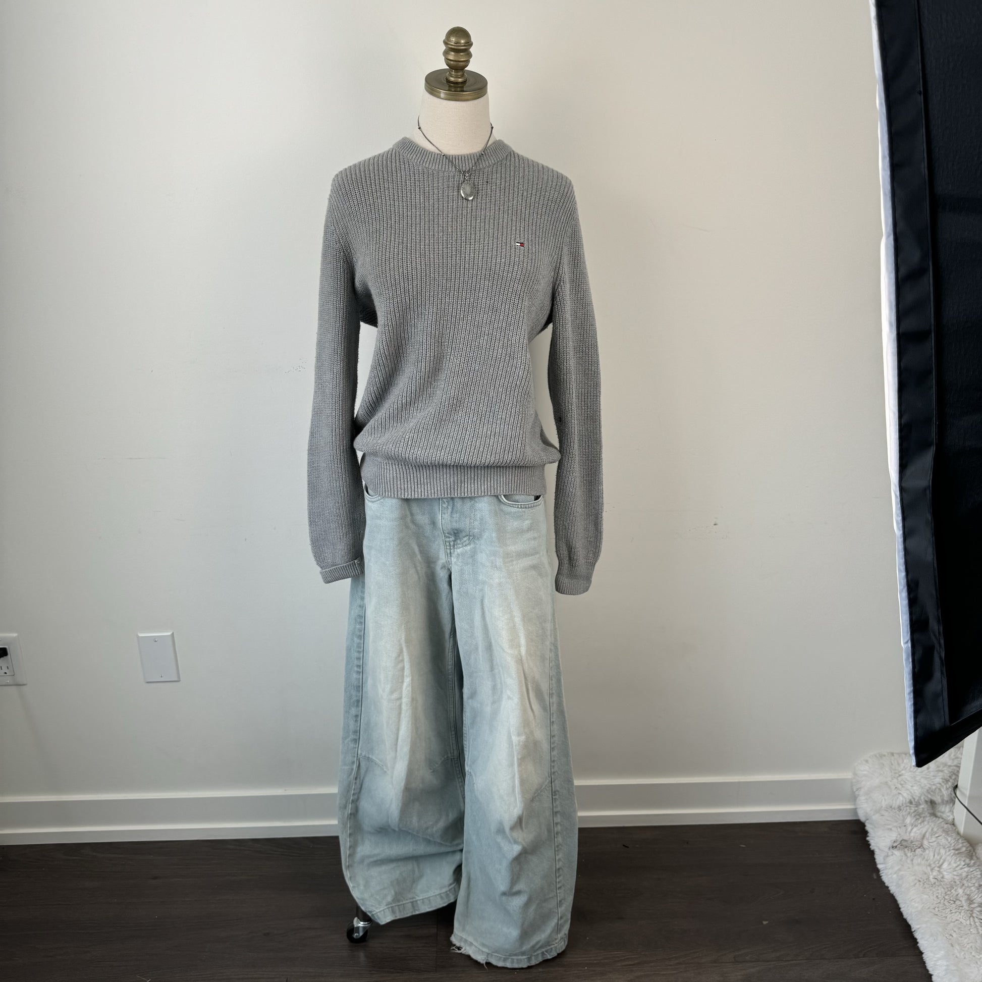 Tommy Grey Crewneck Sweater – view 2