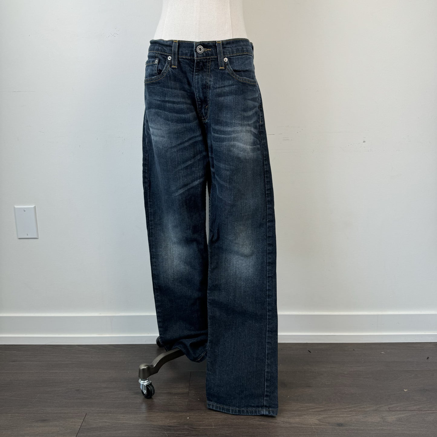 Levi's Faded Low Rise Straight Cut Jeans – view 1
