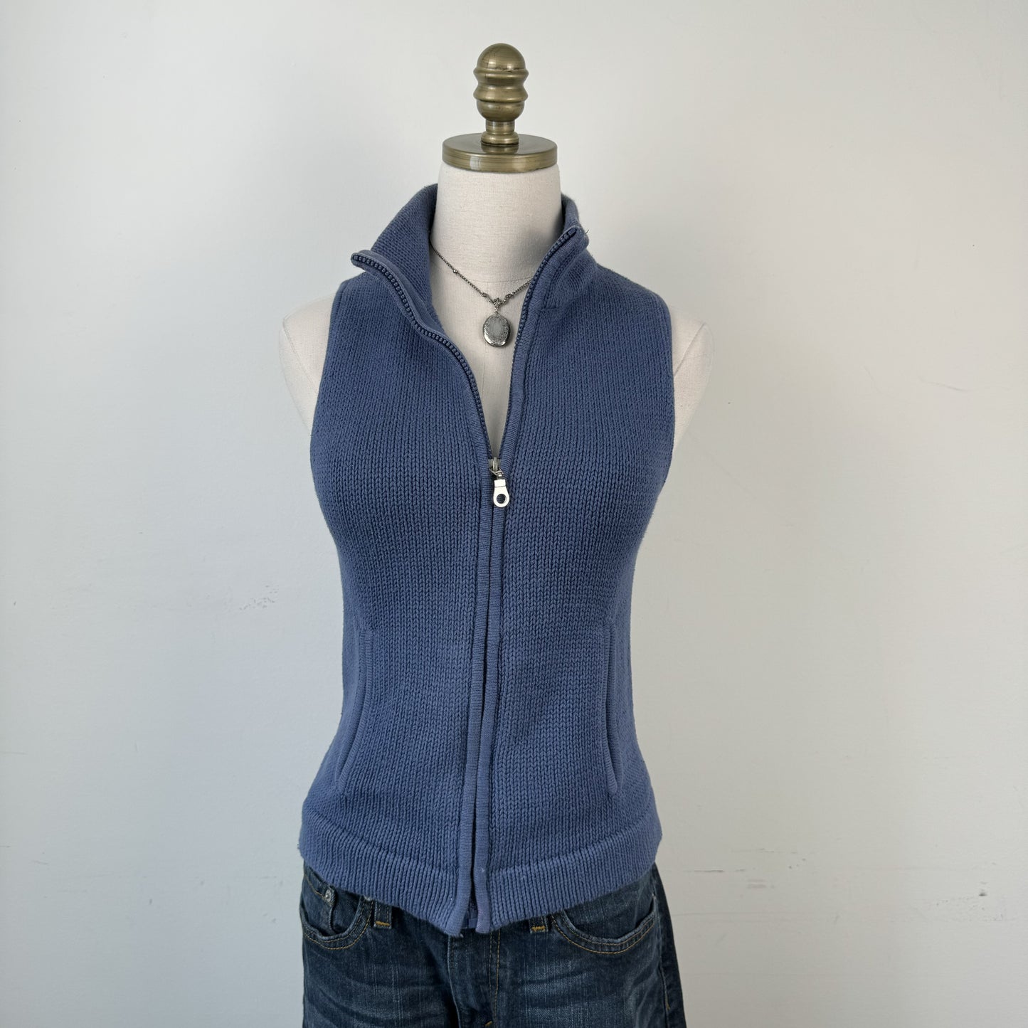 Blue Fitted Zip Up Knit Vest – view 2