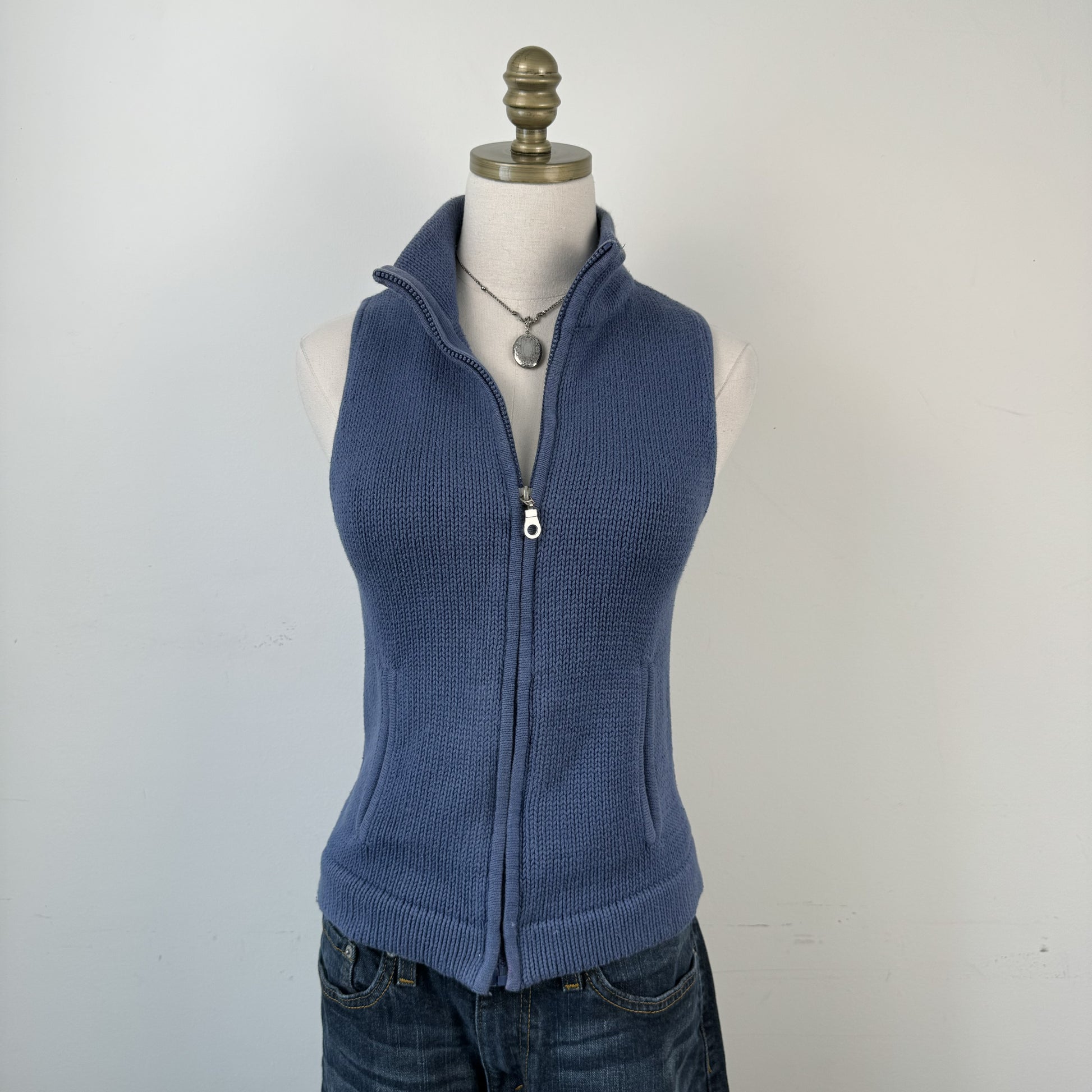 Blue Fitted Zip Up Knit Vest – view 2