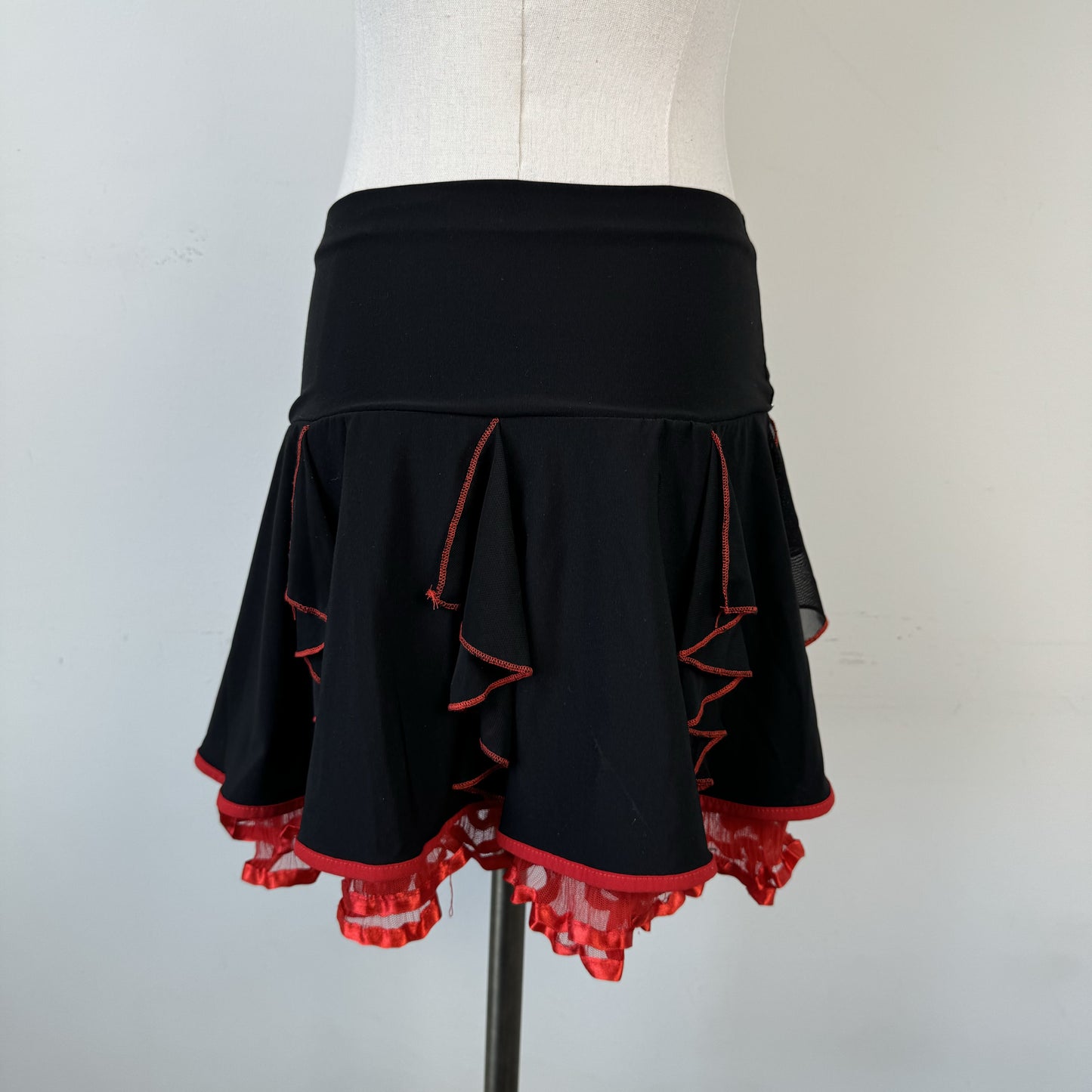 Y2K Black Embellished Lace and Floral Mini Skirt – view 6