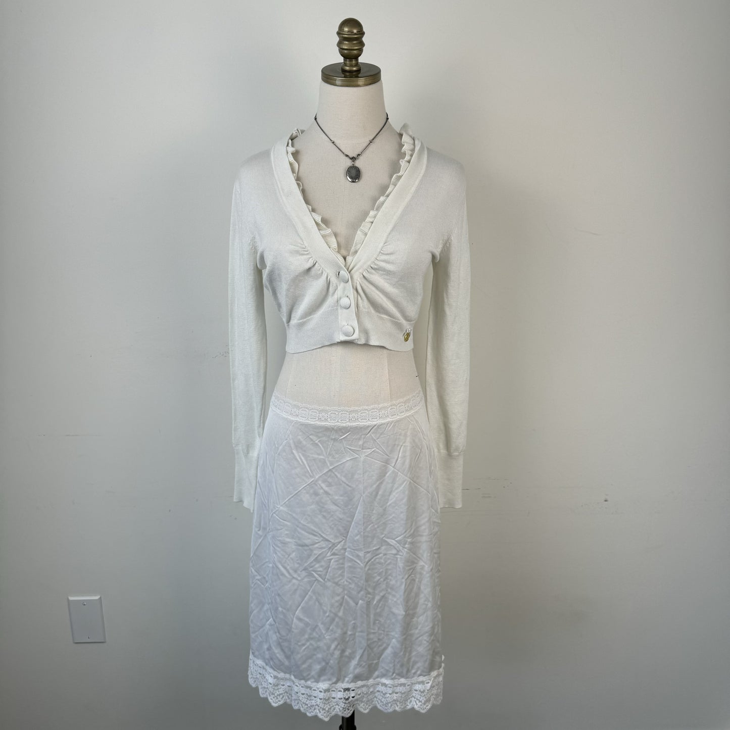 Morgan de Toi White Ruffled Bolero – view 2