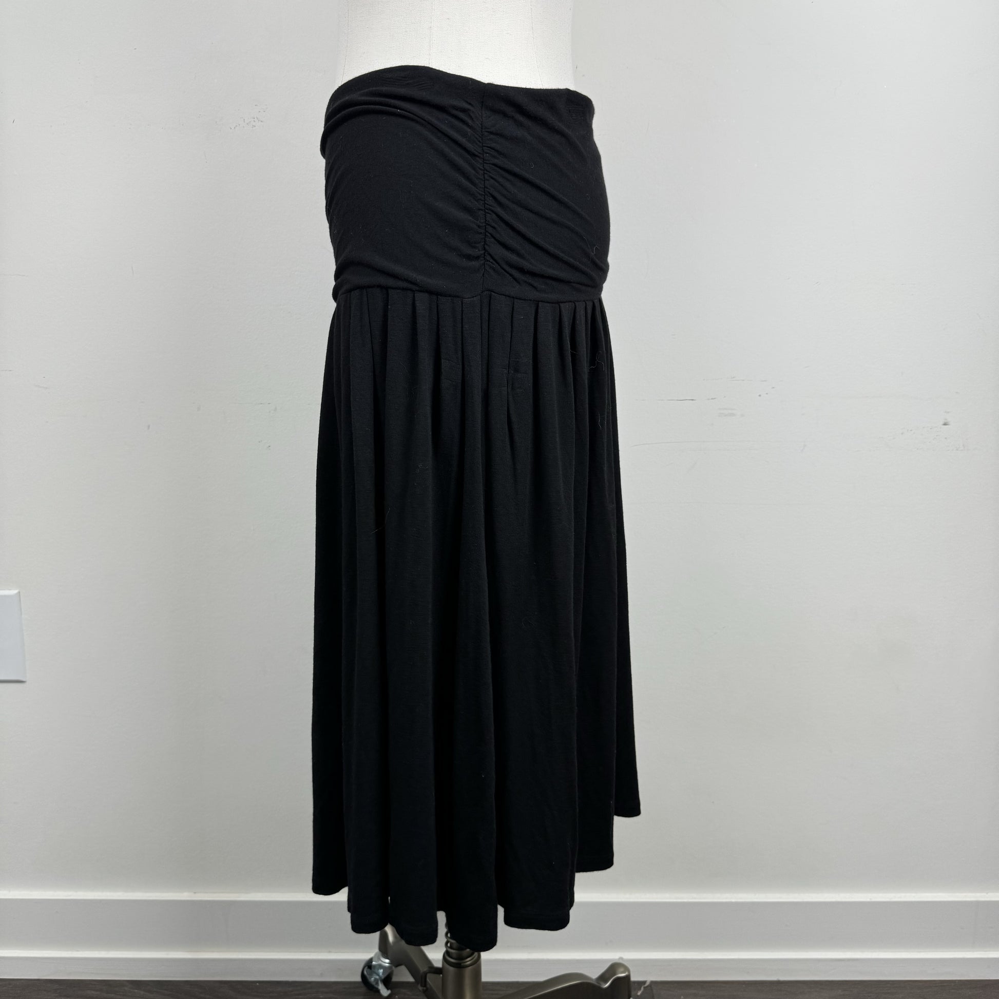 Black Drop Waist Pleated Midi Skirt – view 4