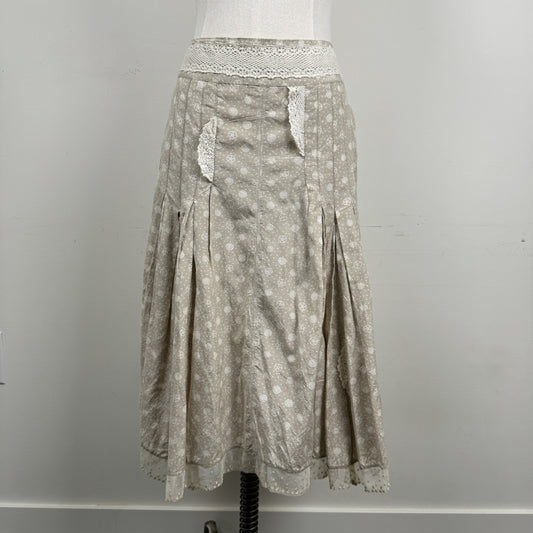 Vintage Beige Floral Mesh and Crochet Pleated Midi Skirt – view 1