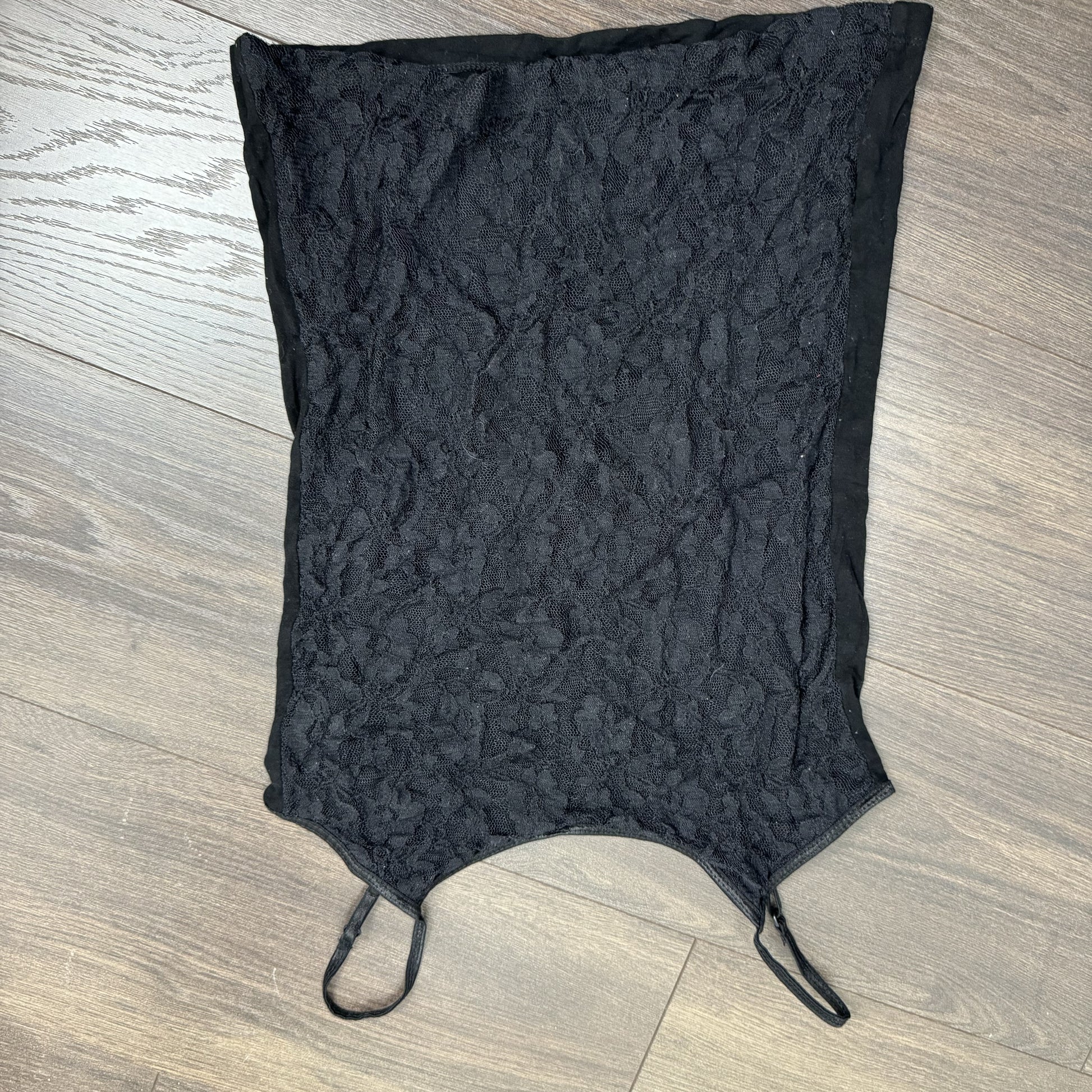 Vintage Black Lace Fitted Cami – view 9