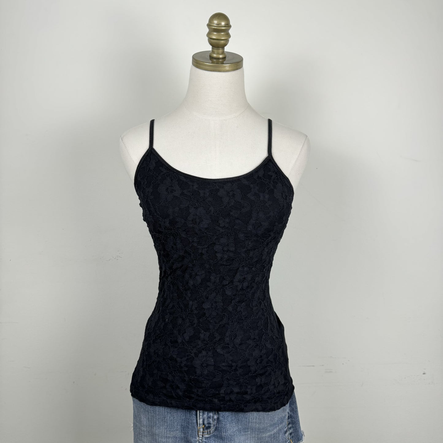 Vintage Black Lace Fitted Cami – view 2