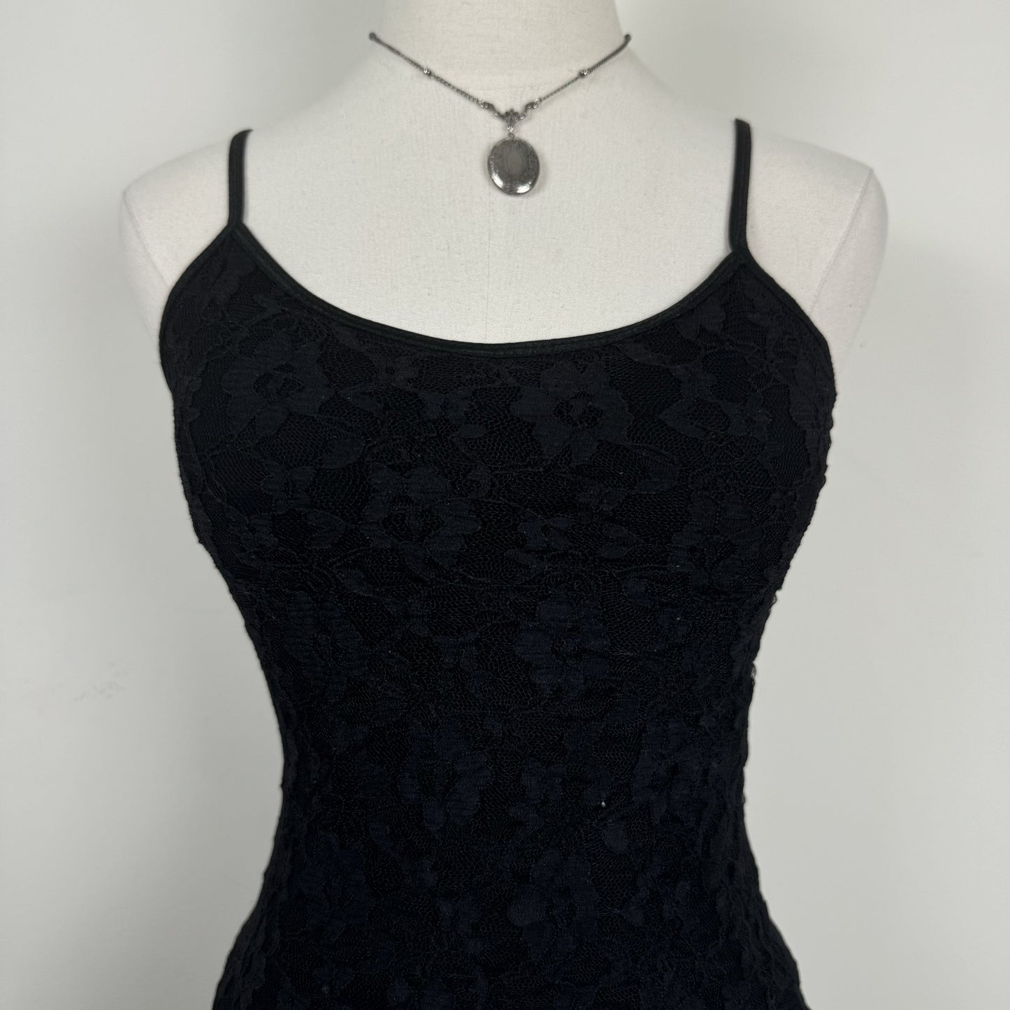 Vintage Black Lace Fitted Cami – view 5