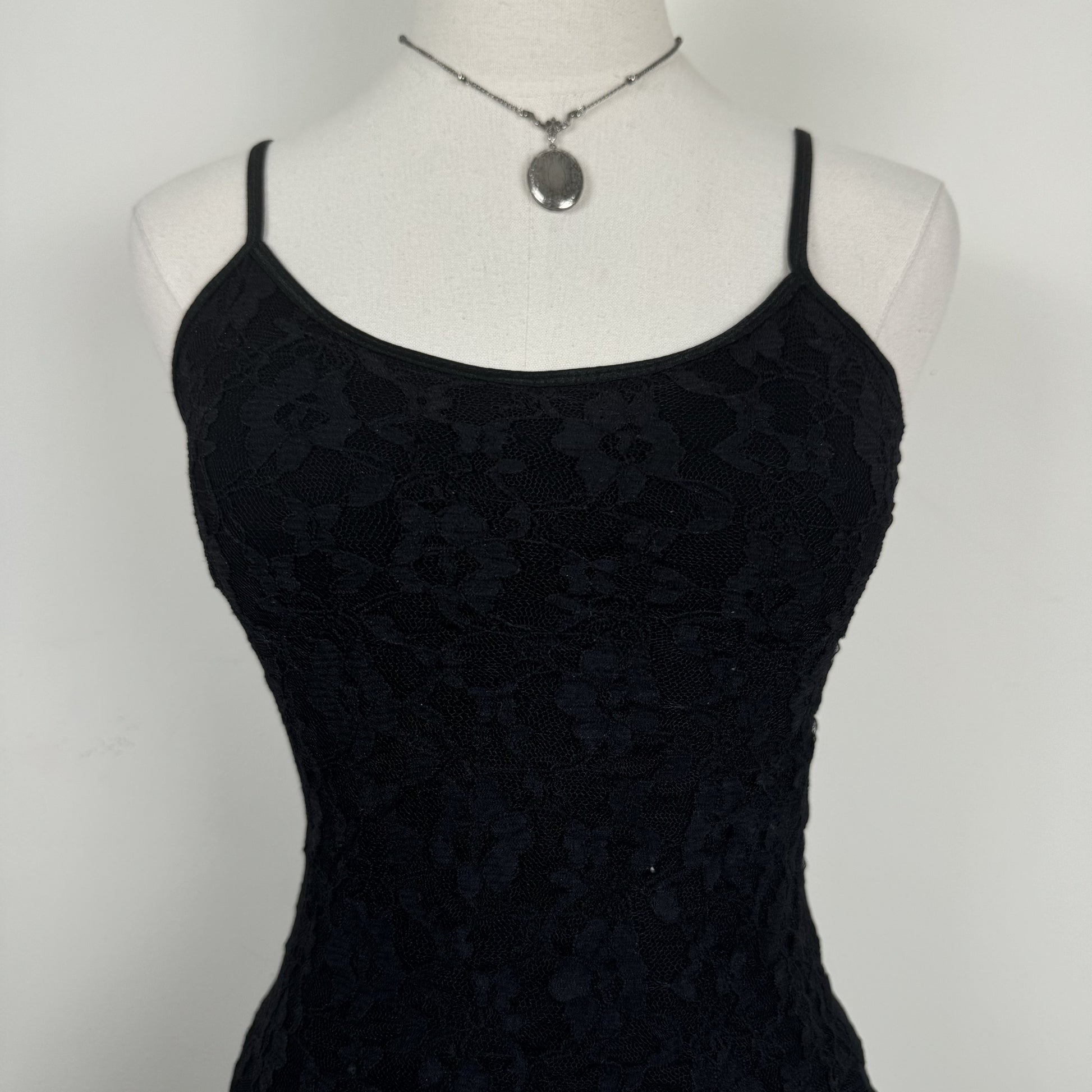 Vintage Black Lace Fitted Cami – view 5