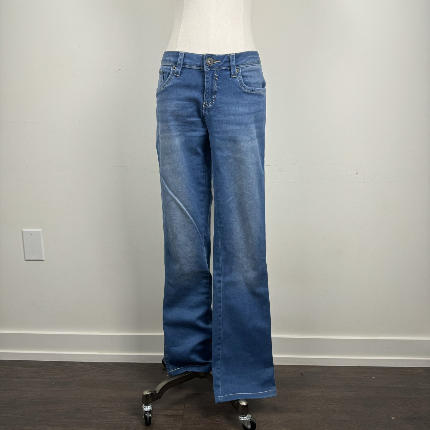 Guess Light Wash Slim Bootcut Jeans – view 1