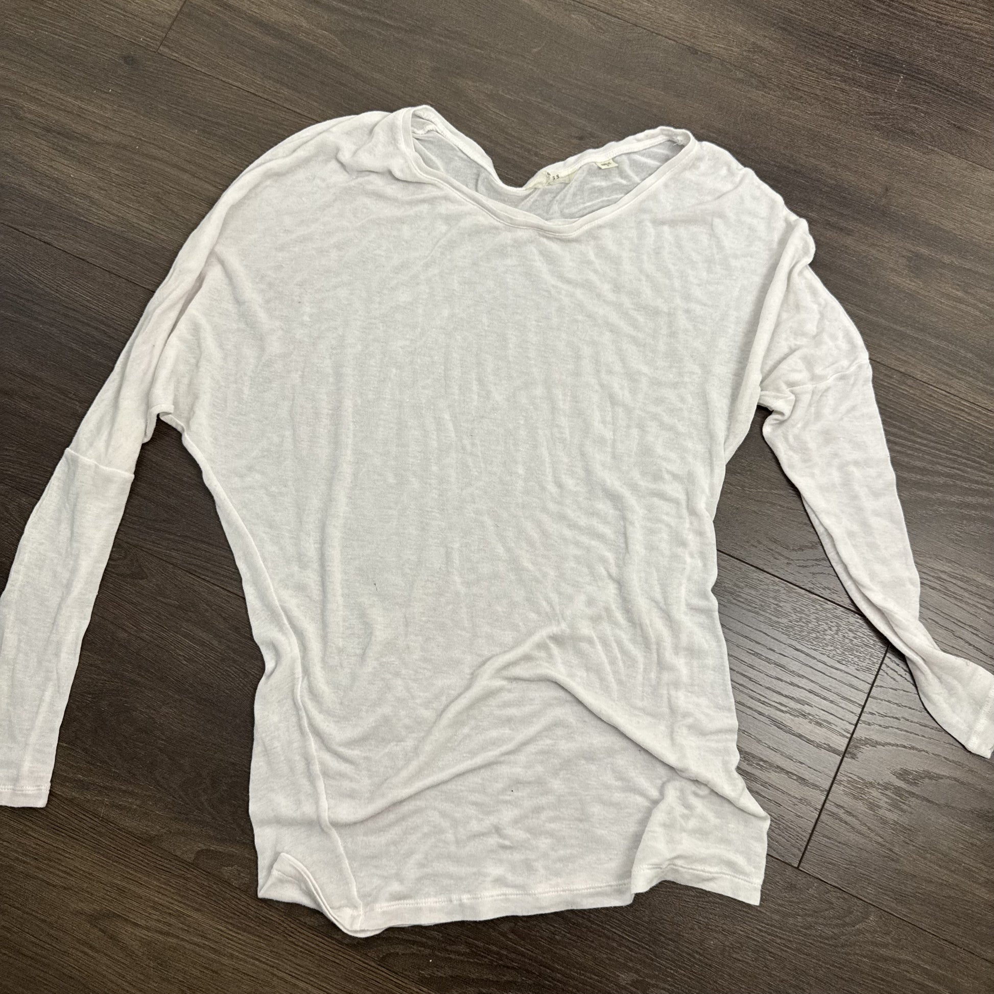 Guess Cream Off Shoulder Soft Knit Top – view 6