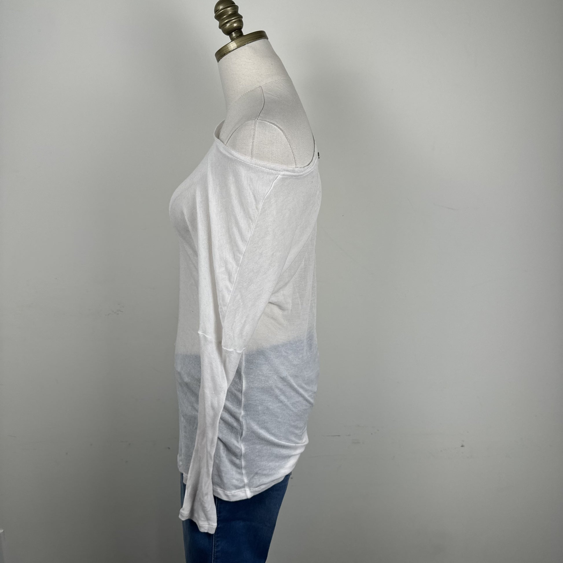 Guess Cream Off Shoulder Soft Knit Top – view 4