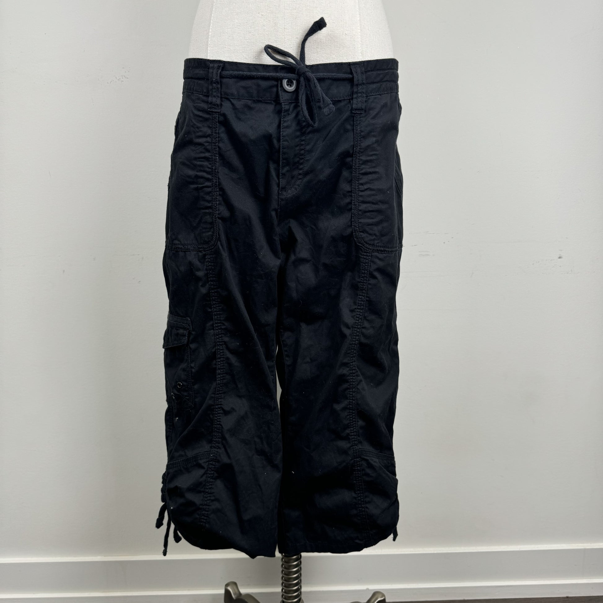 Black Cargo Eyelet Capris – view 1