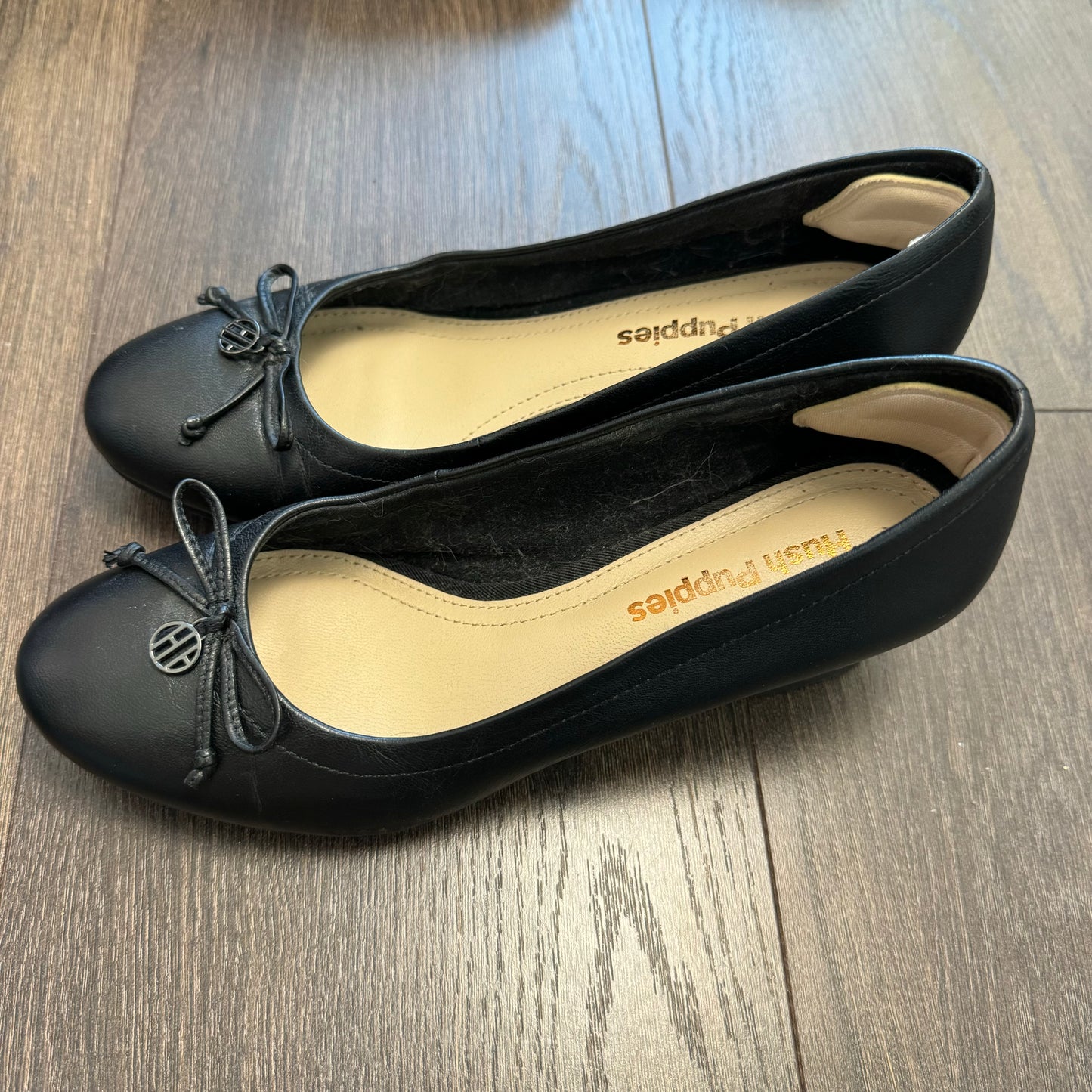 Hush Puppies Black Ballet Wedge Heels with Bow Detail (US W7-7.5)