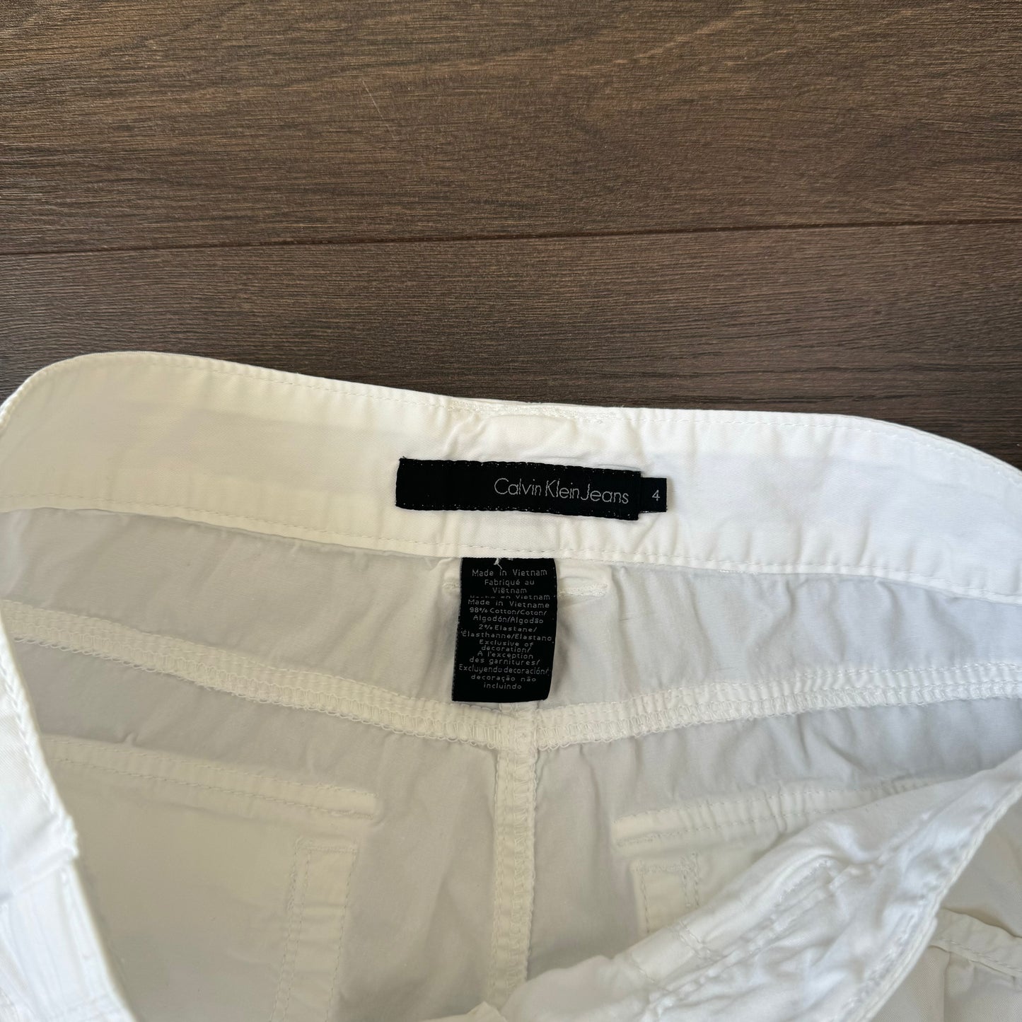Calvin Klein White Low Rise Cargo Capri Shorts