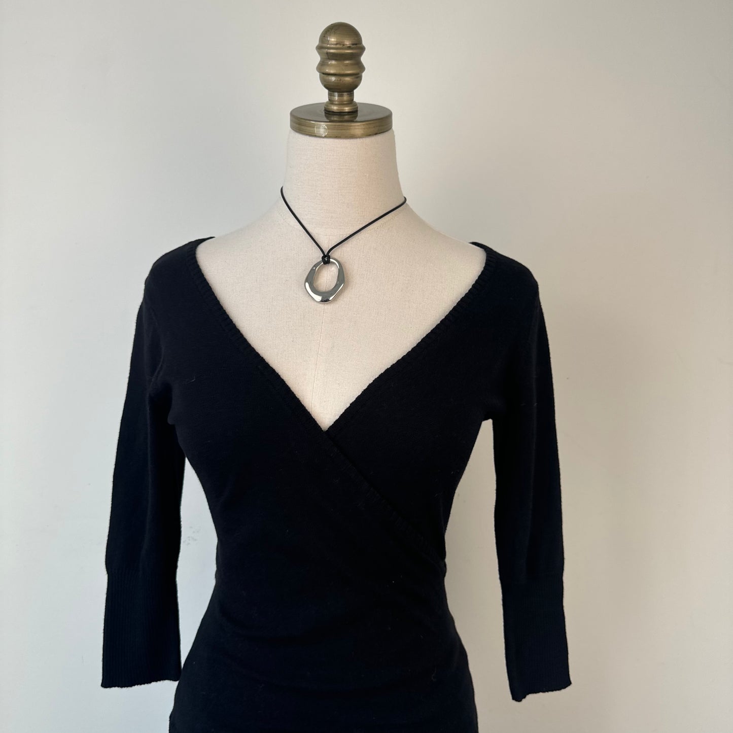 Vintage Three Quarter Sleeve Plunge Neck Sweater Top
