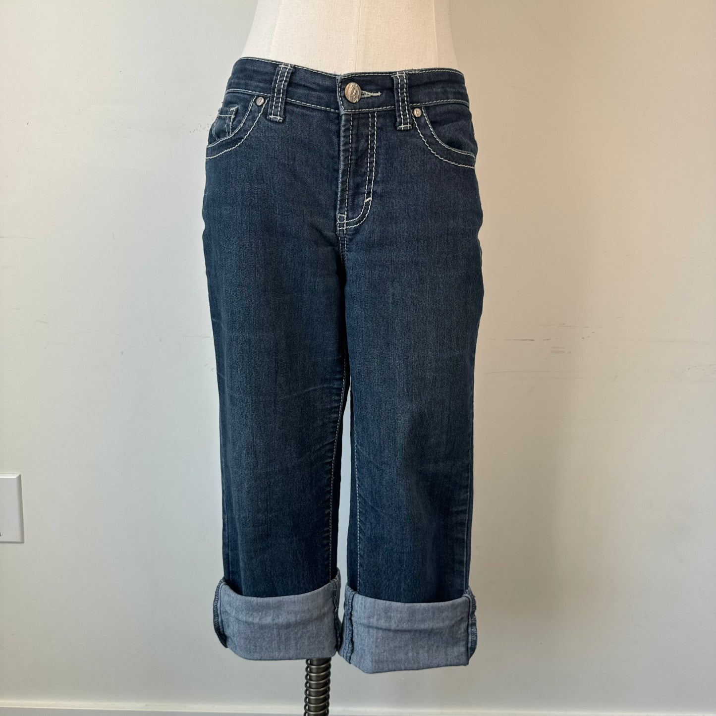 Dark Wash Cuffed Low Rise Denim Capri Jeans