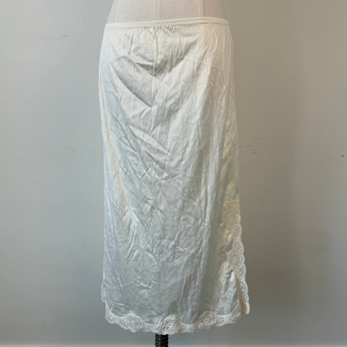Vintage Cream Nylon Lace Trim Slip Skirt