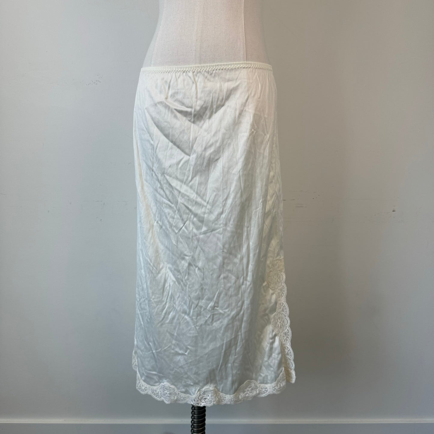 Vintage Cream Nylon Lace Trim Slip Skirt